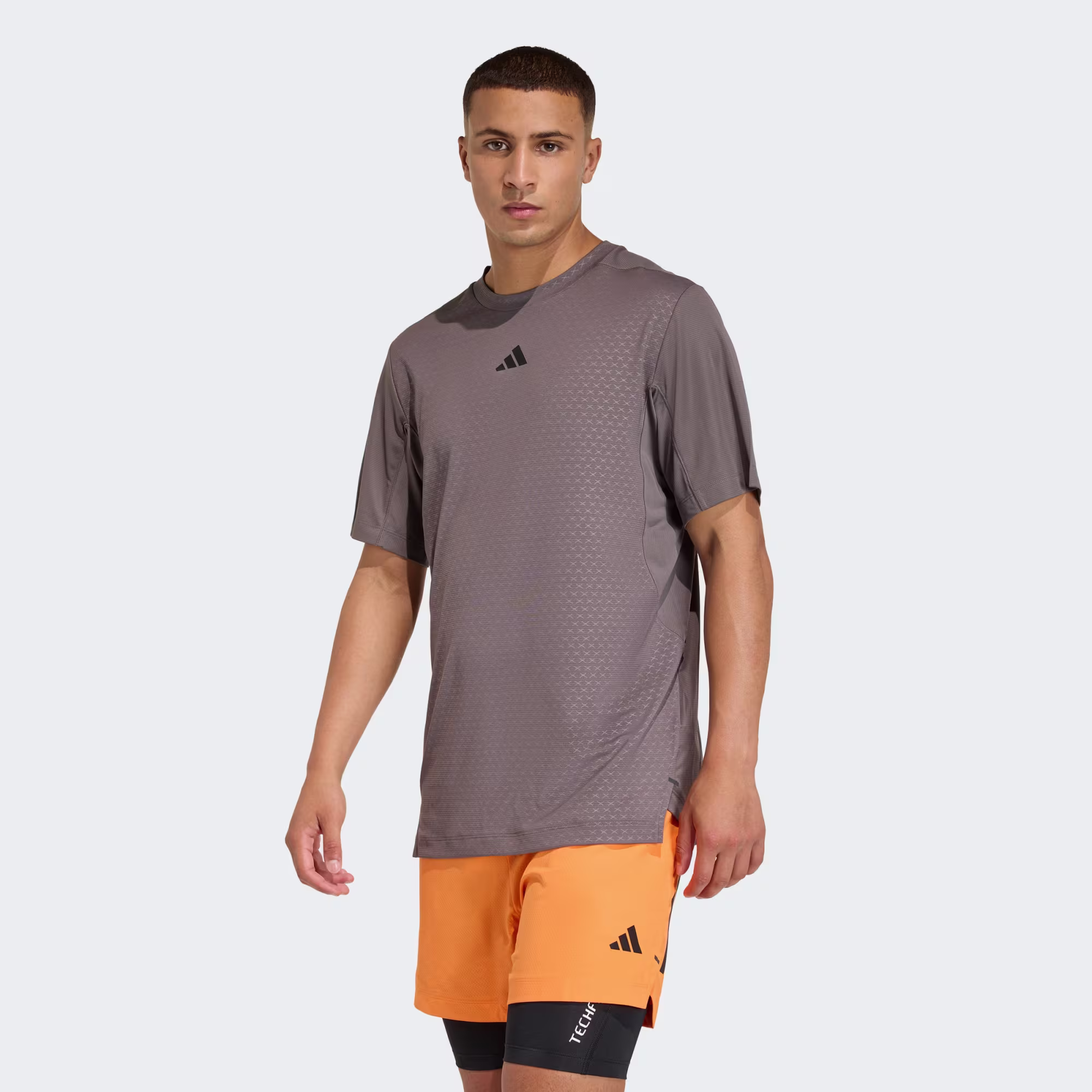 Adidas მამაკაცის მაისური