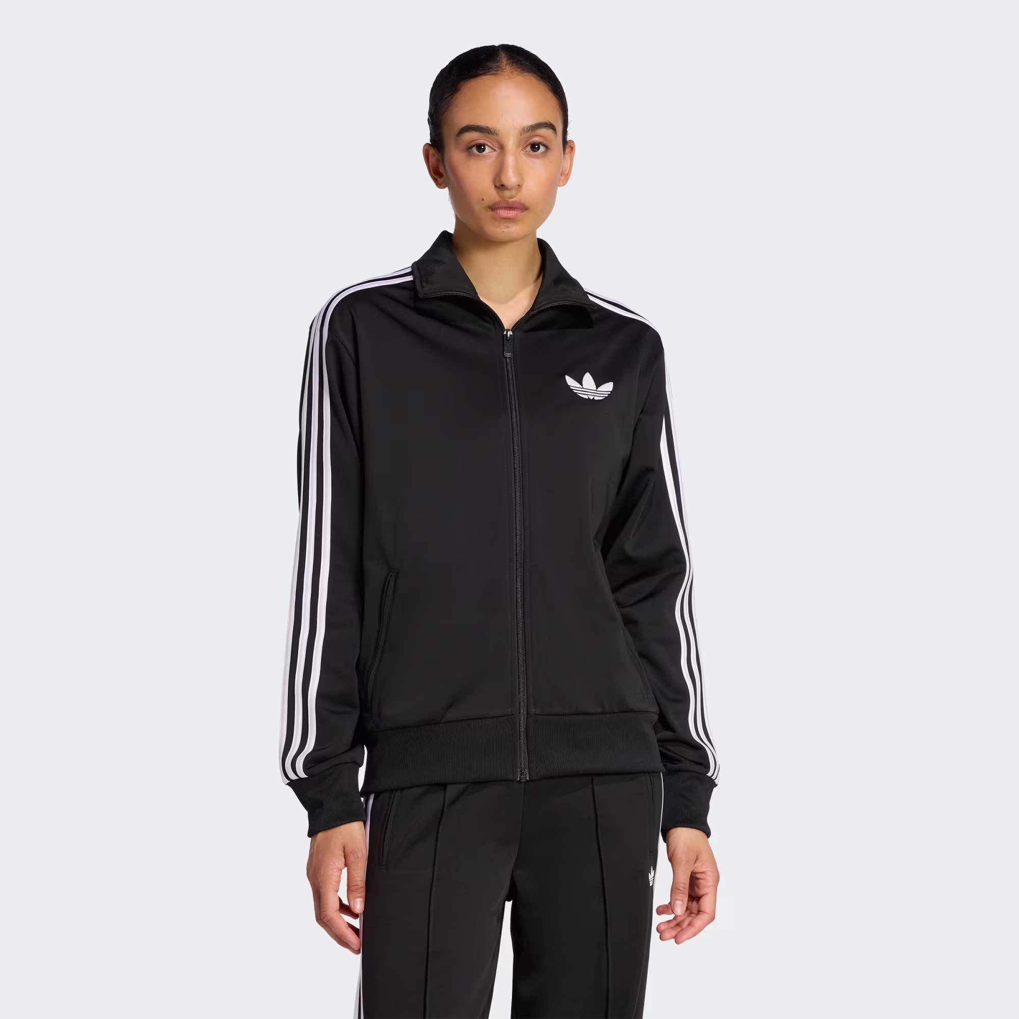 Adidas ქალის ჯემპრი