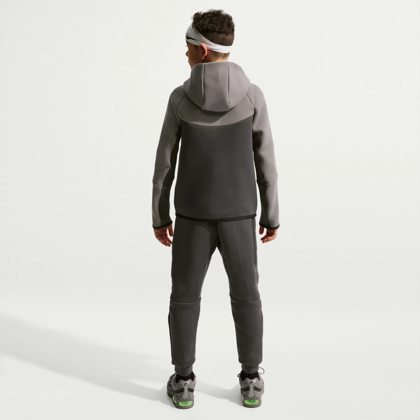 Nike ბავშვის ჯემპრი