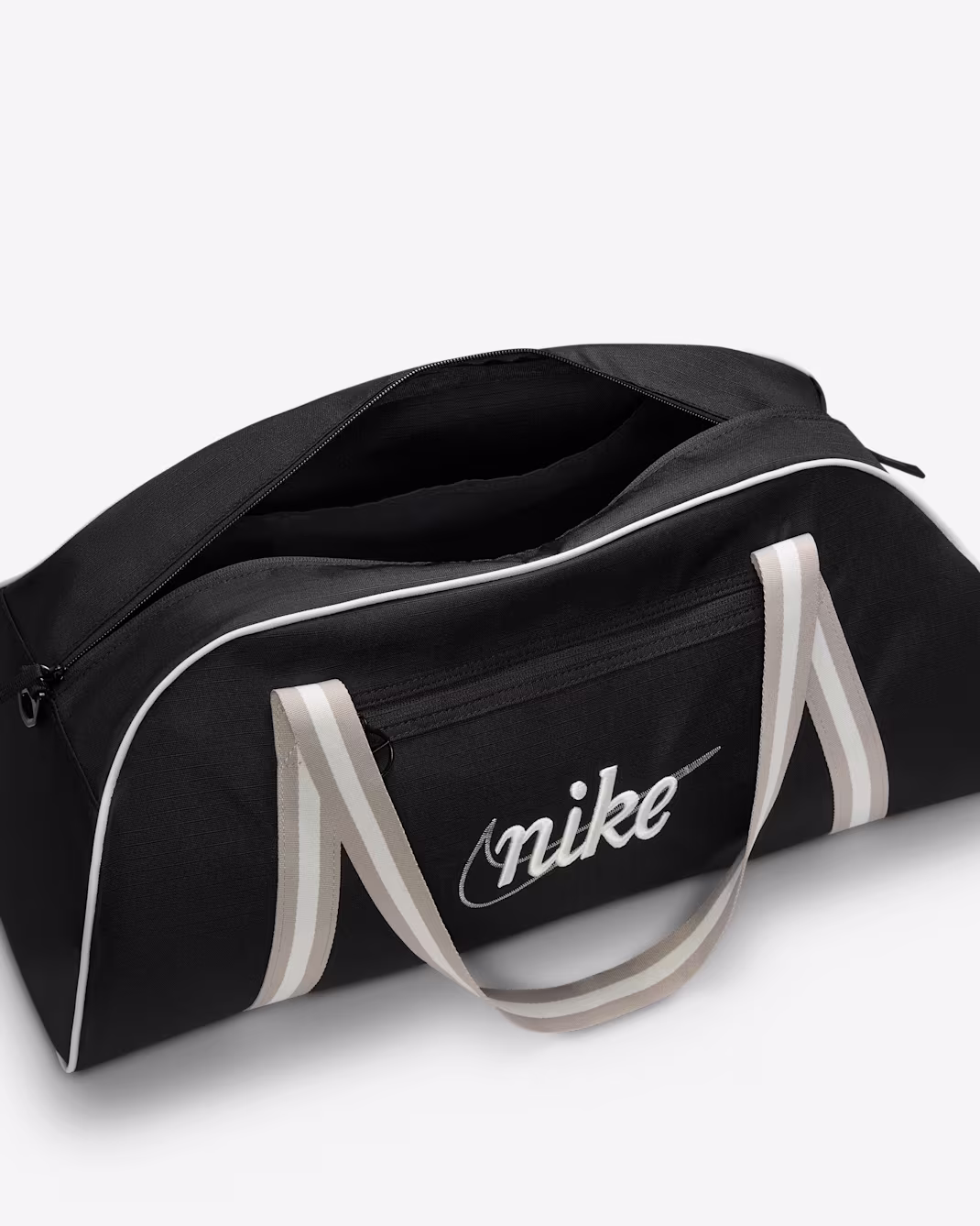 Nike ჩანთა