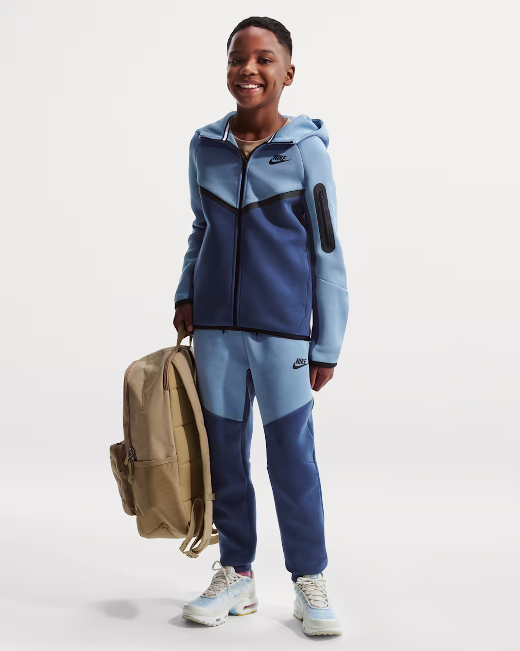 Nike ბავშვის ჯემპრი
