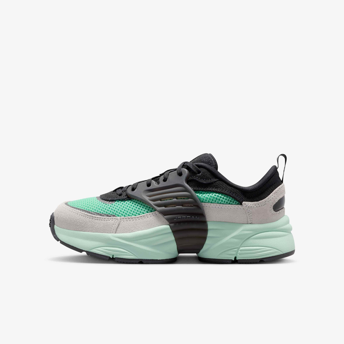 Nike ბავშვის სპორტული ფეხსაცმელი