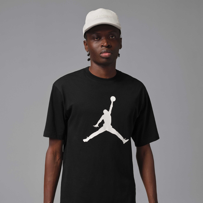 Nike მამაკაცის მაისური