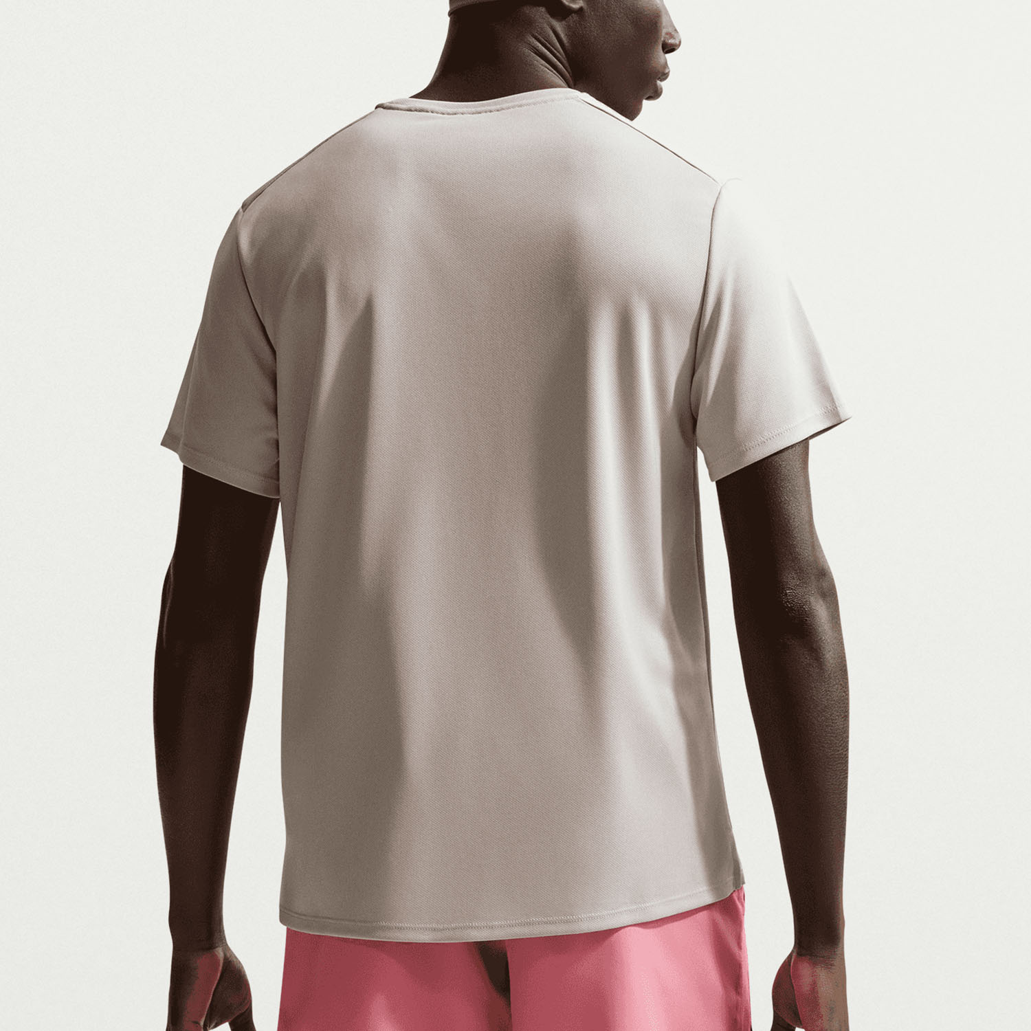 Nike მამაკაცის მაისური