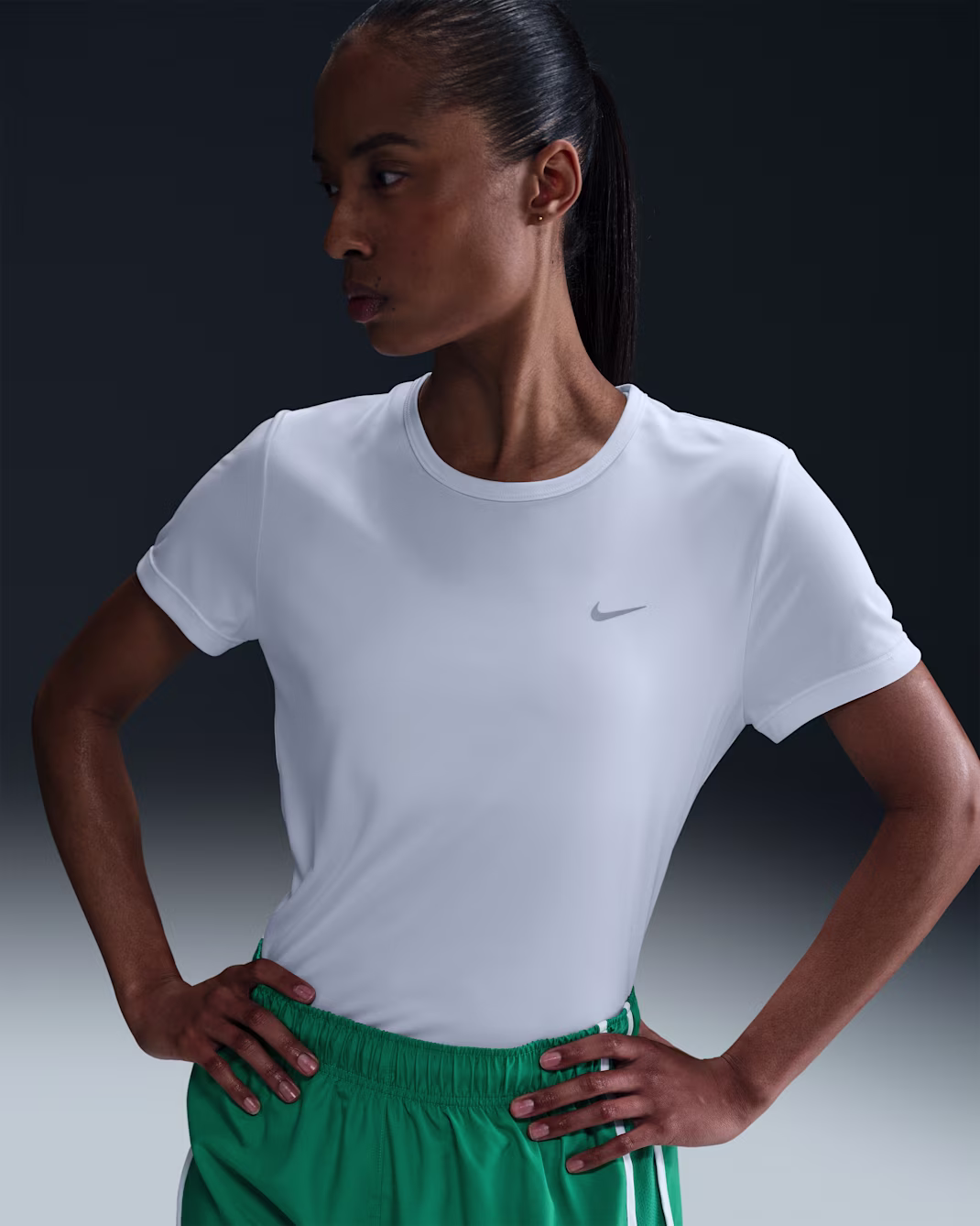 Nike ქალის მაისური