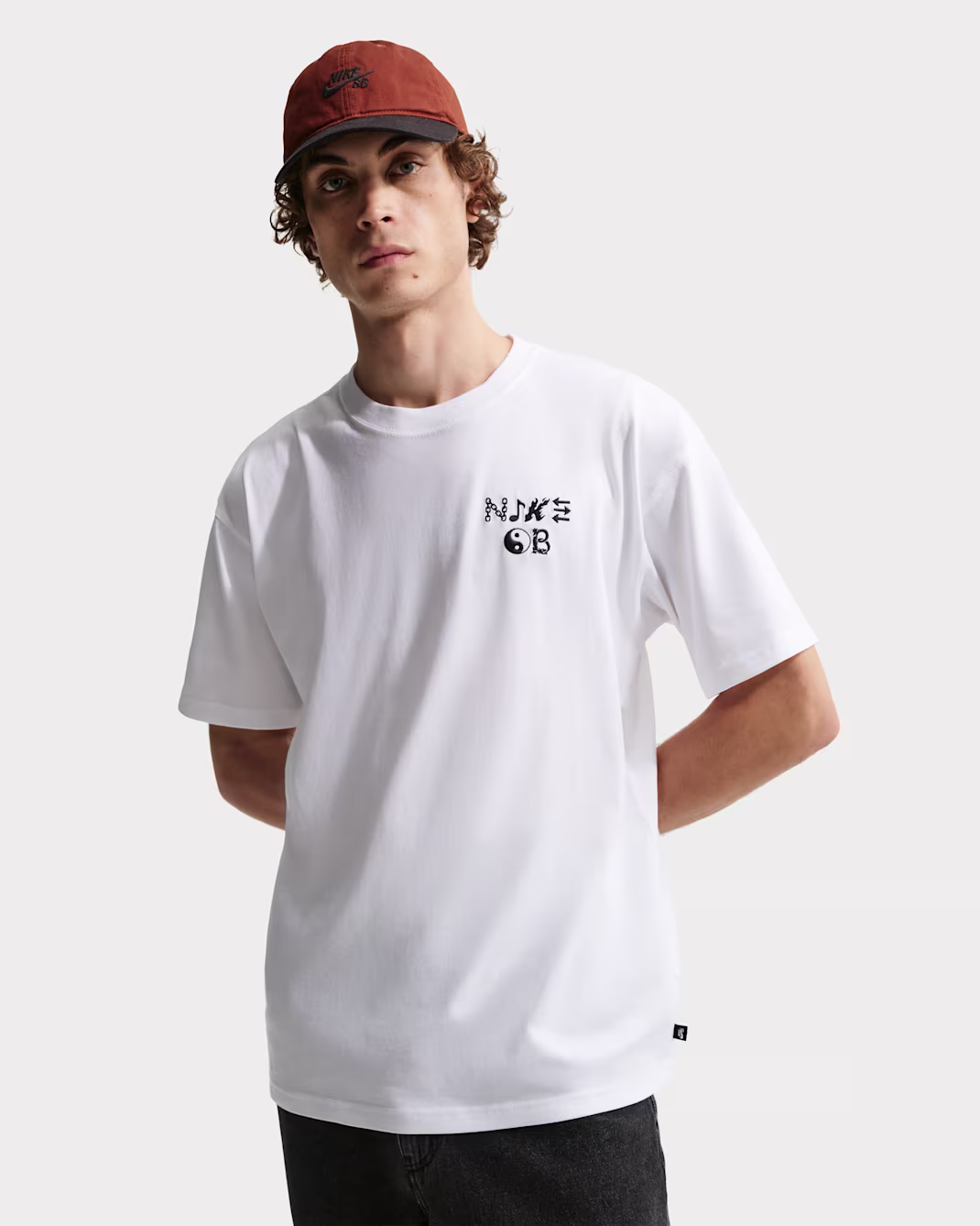 Nike მამაკაცის მაისური