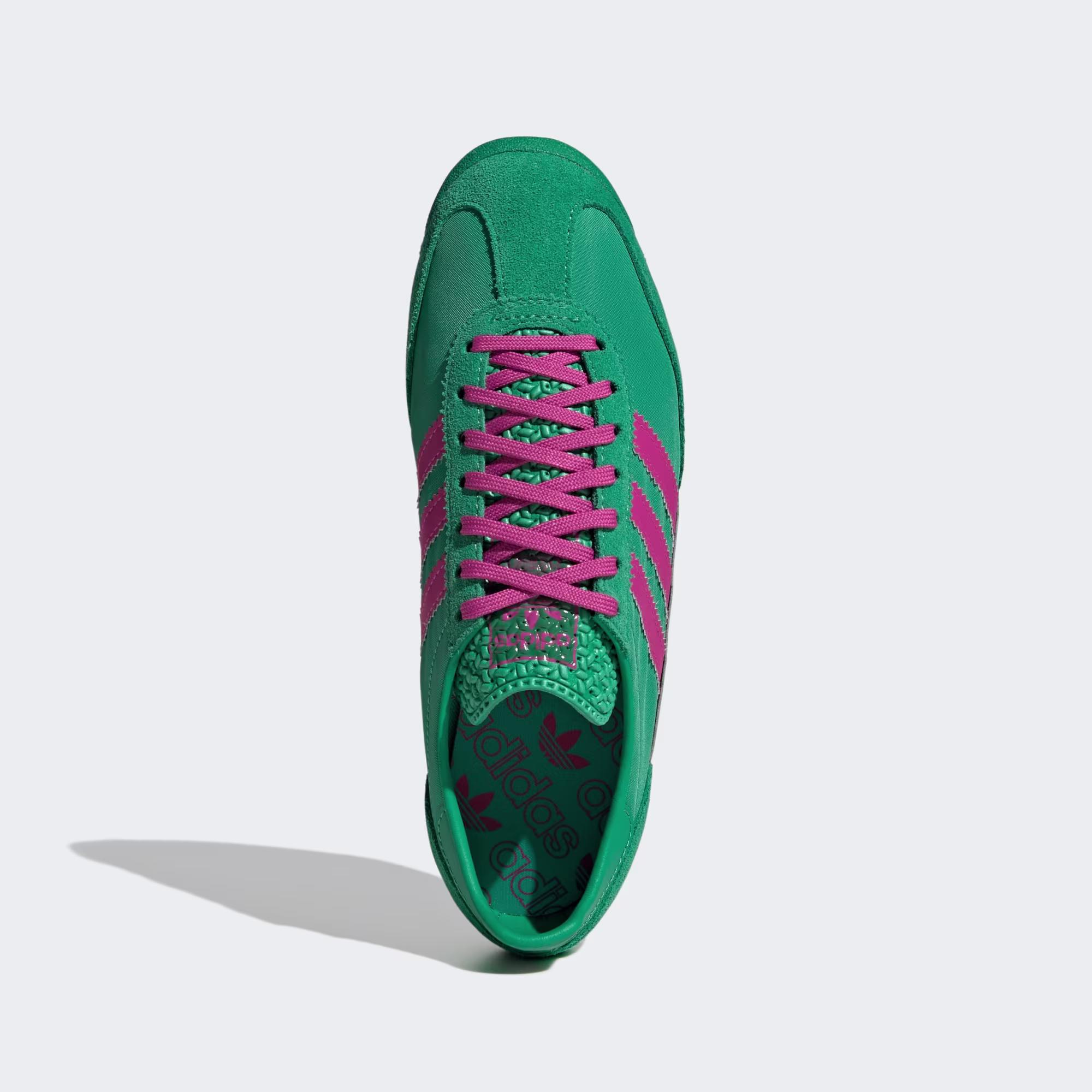Adidas ქალის სპორტული ფეხსაცმელი