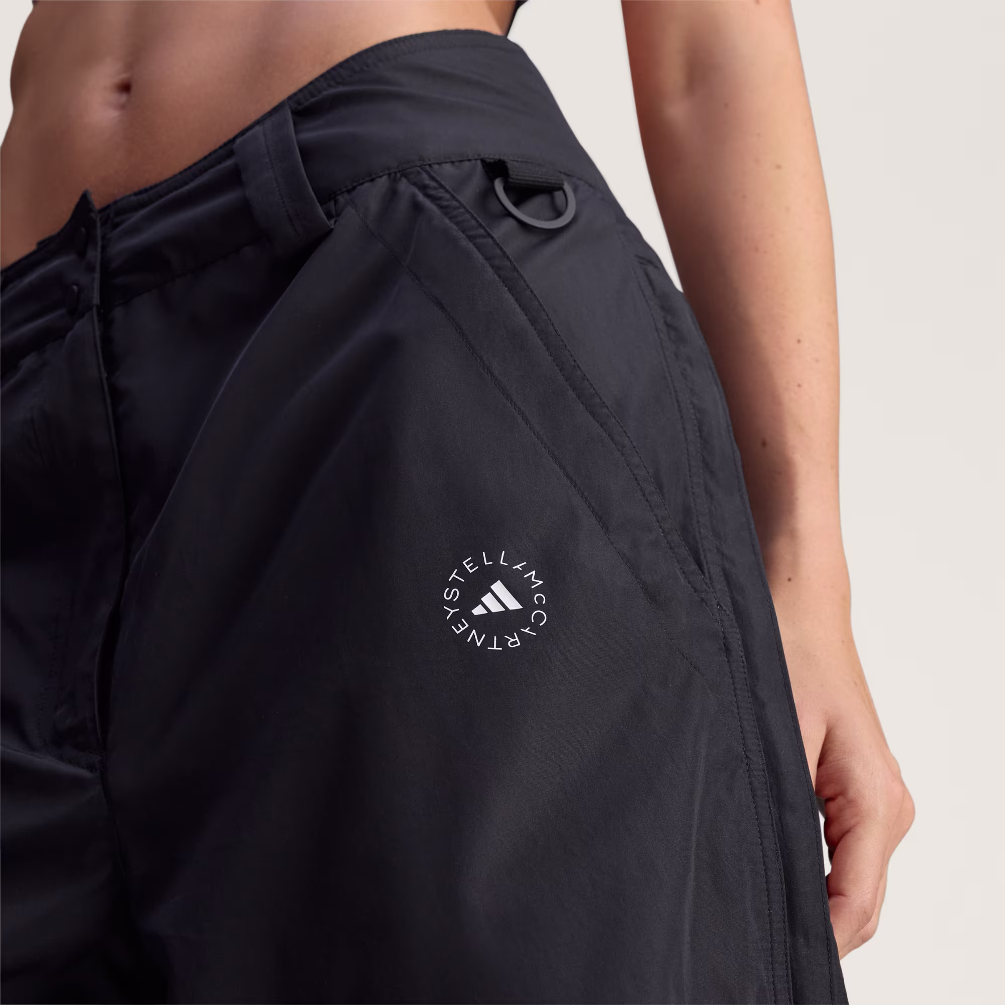 Adidas ქალის შარვალი