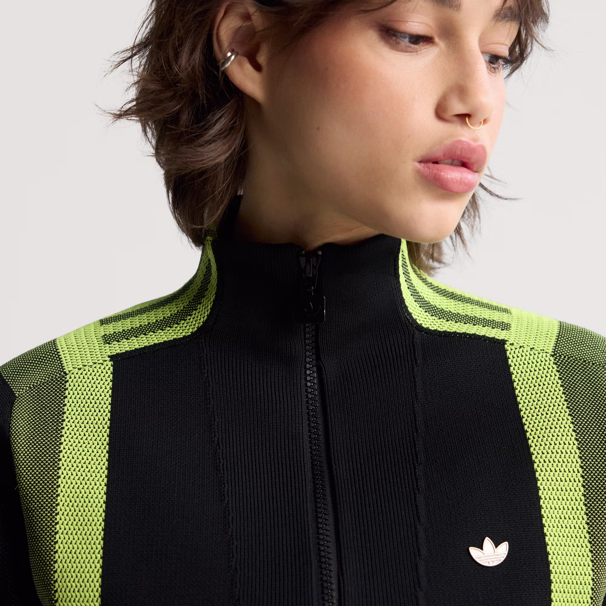 Adidas ქალის ჯემპრი