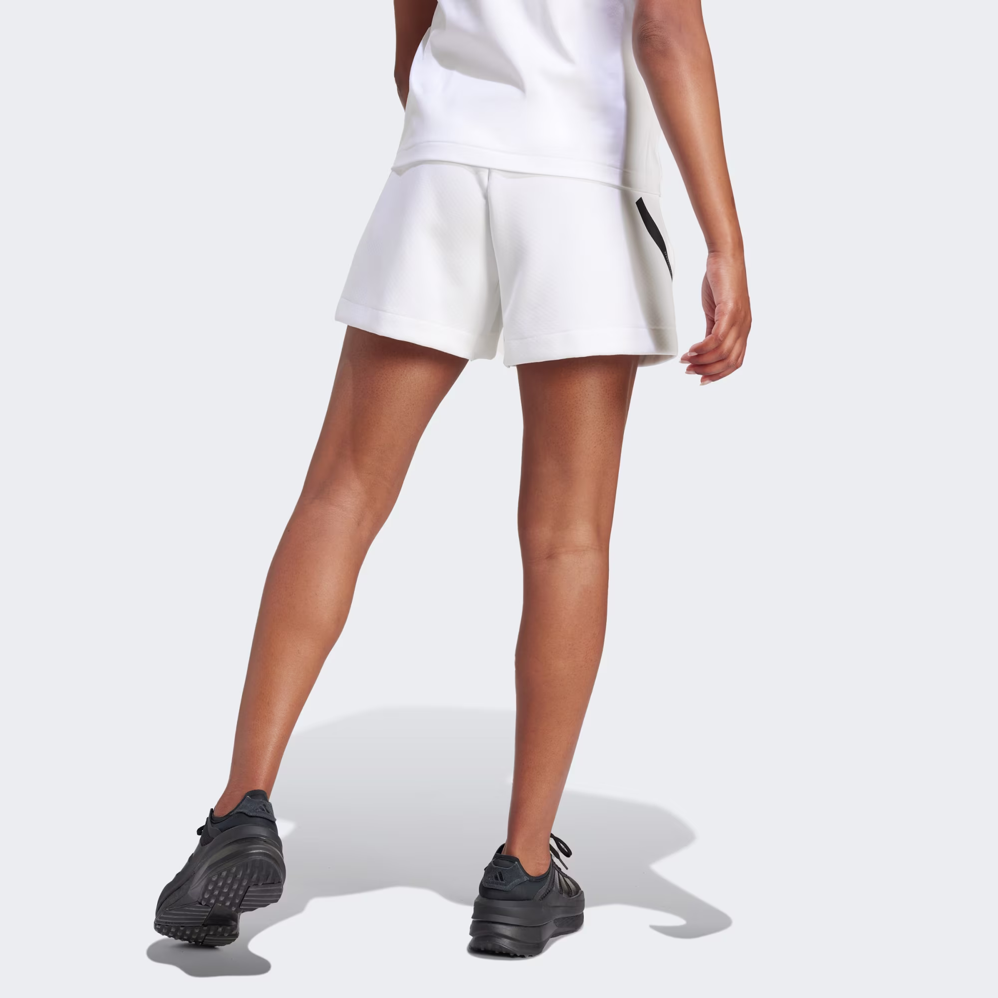 Adidas ქალის შორტი W Z.N.E.  SHORT