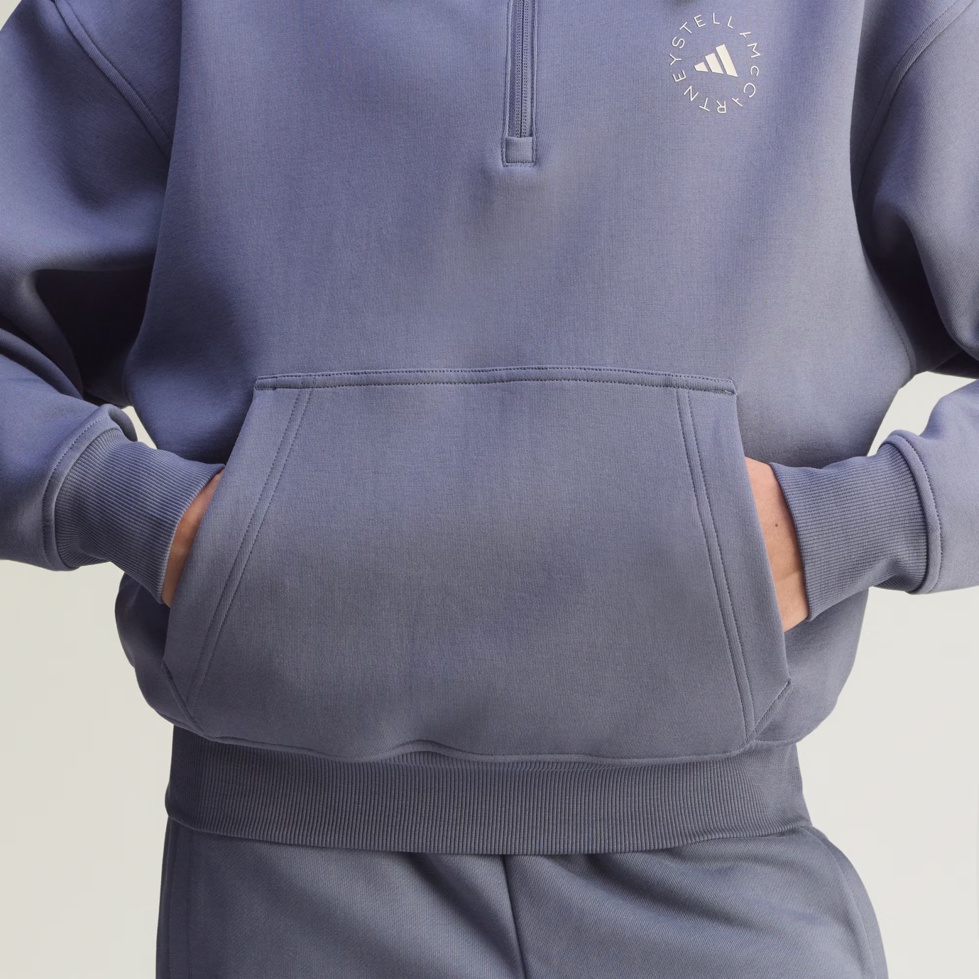 Adidas ქალის ჯემპრი