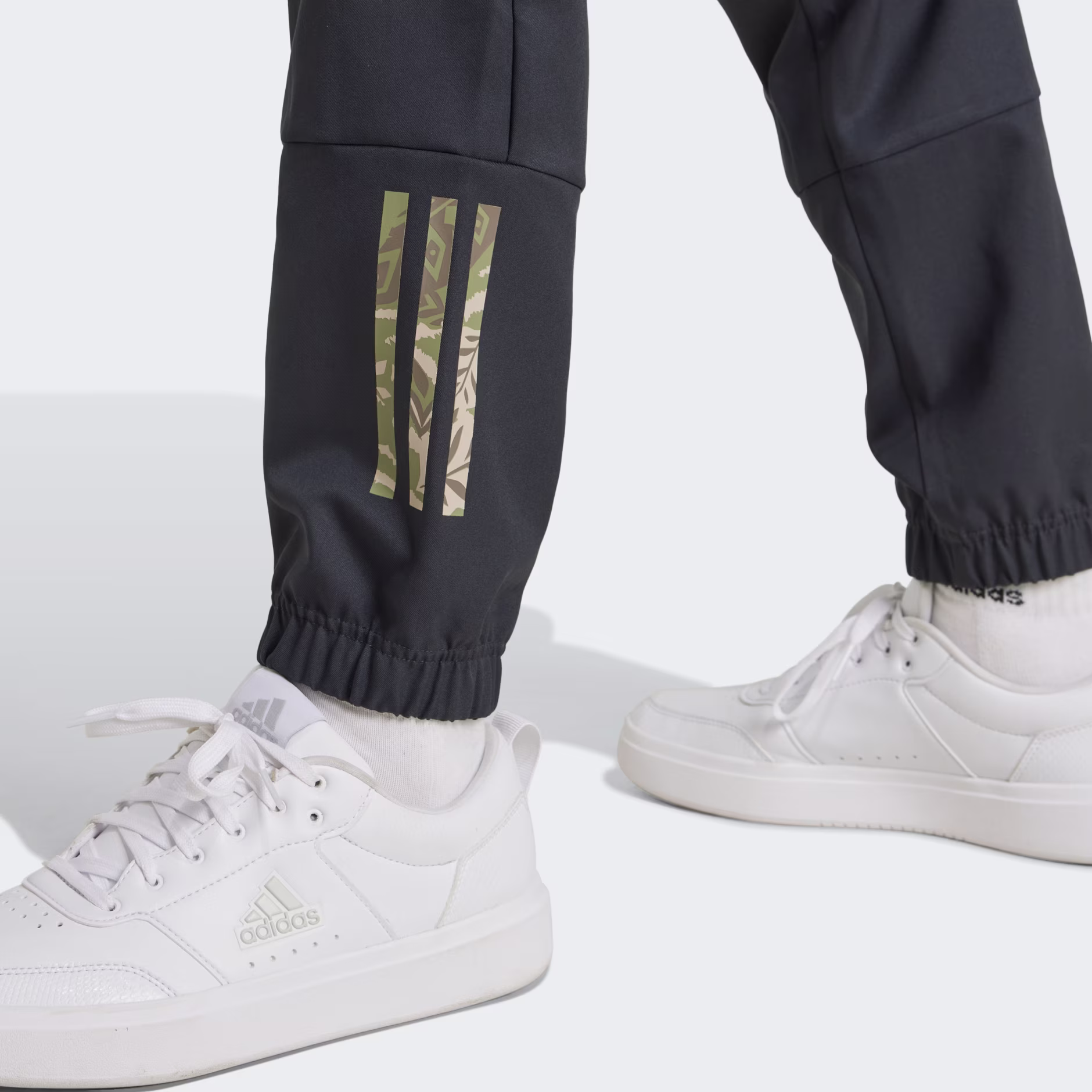 Adidas ბავშვის შარვალი J DY LK PNT