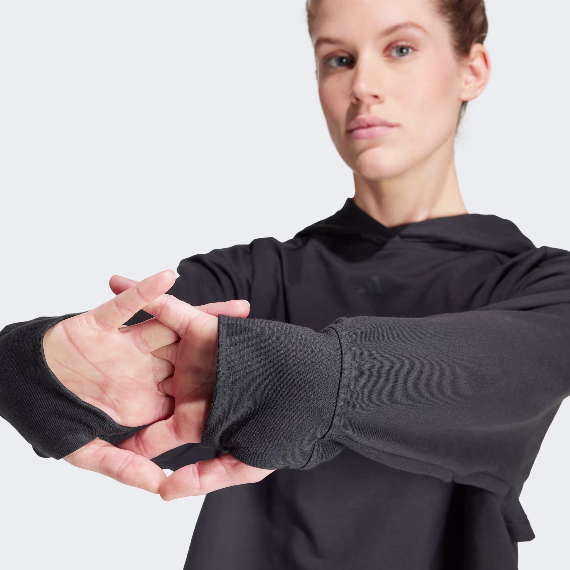 Adidas ქალის ჯემპრი POWER HOODIE