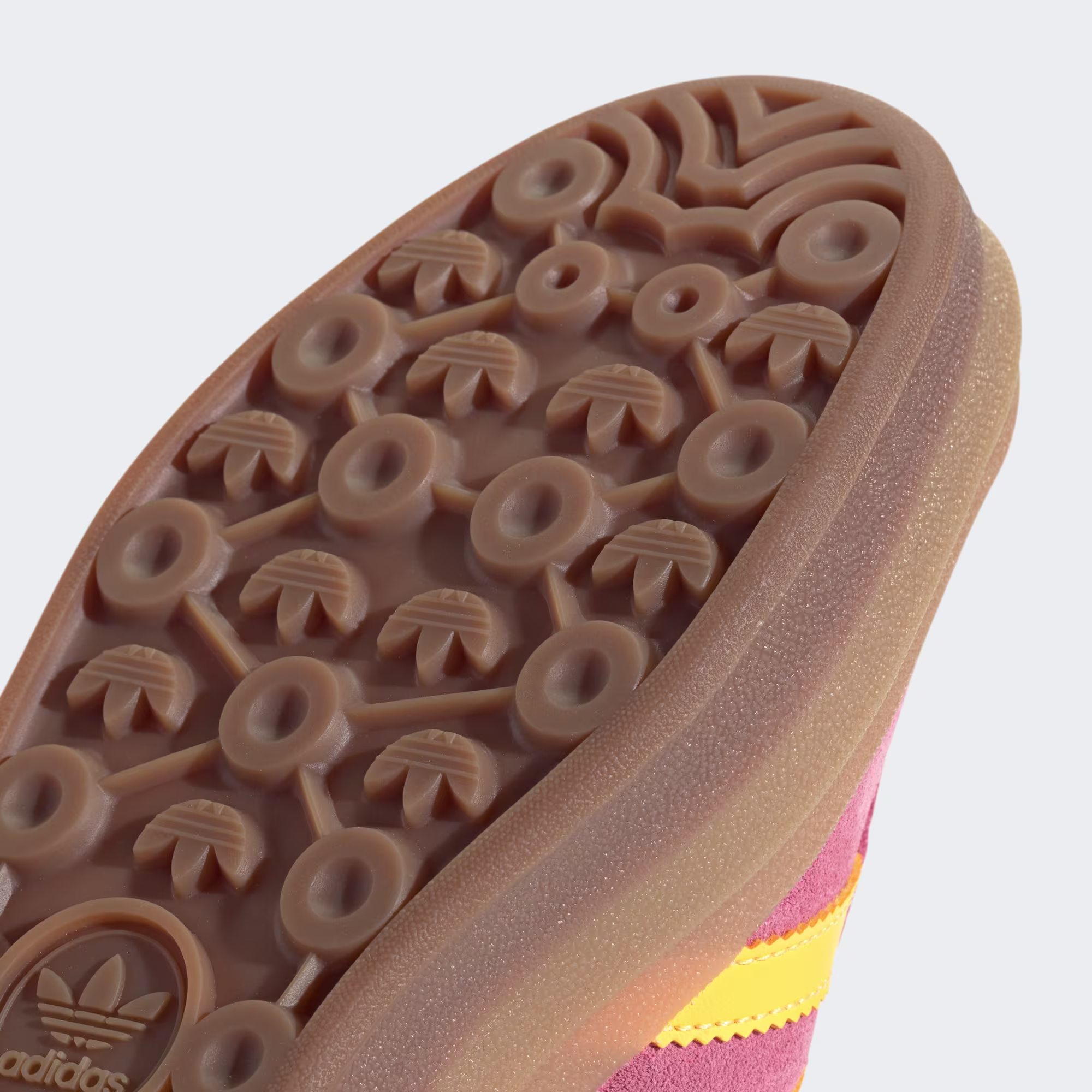 Adidas ქალის სპორტული ფეხსაცმელი GAZELLE BOLD W