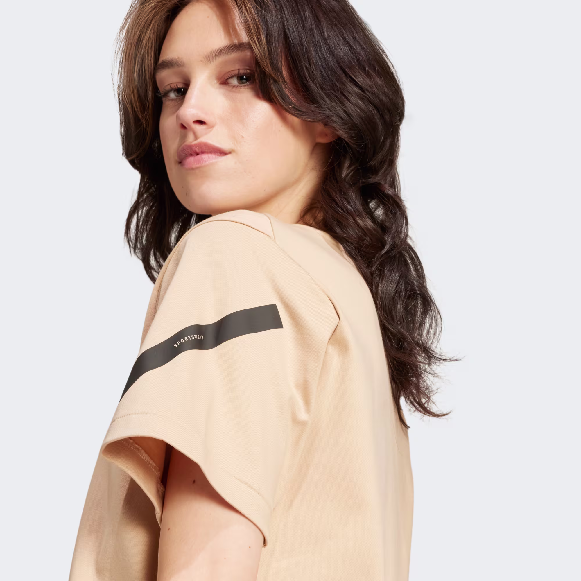 Adidas ქალის მაისური W Z.N.E. TEE