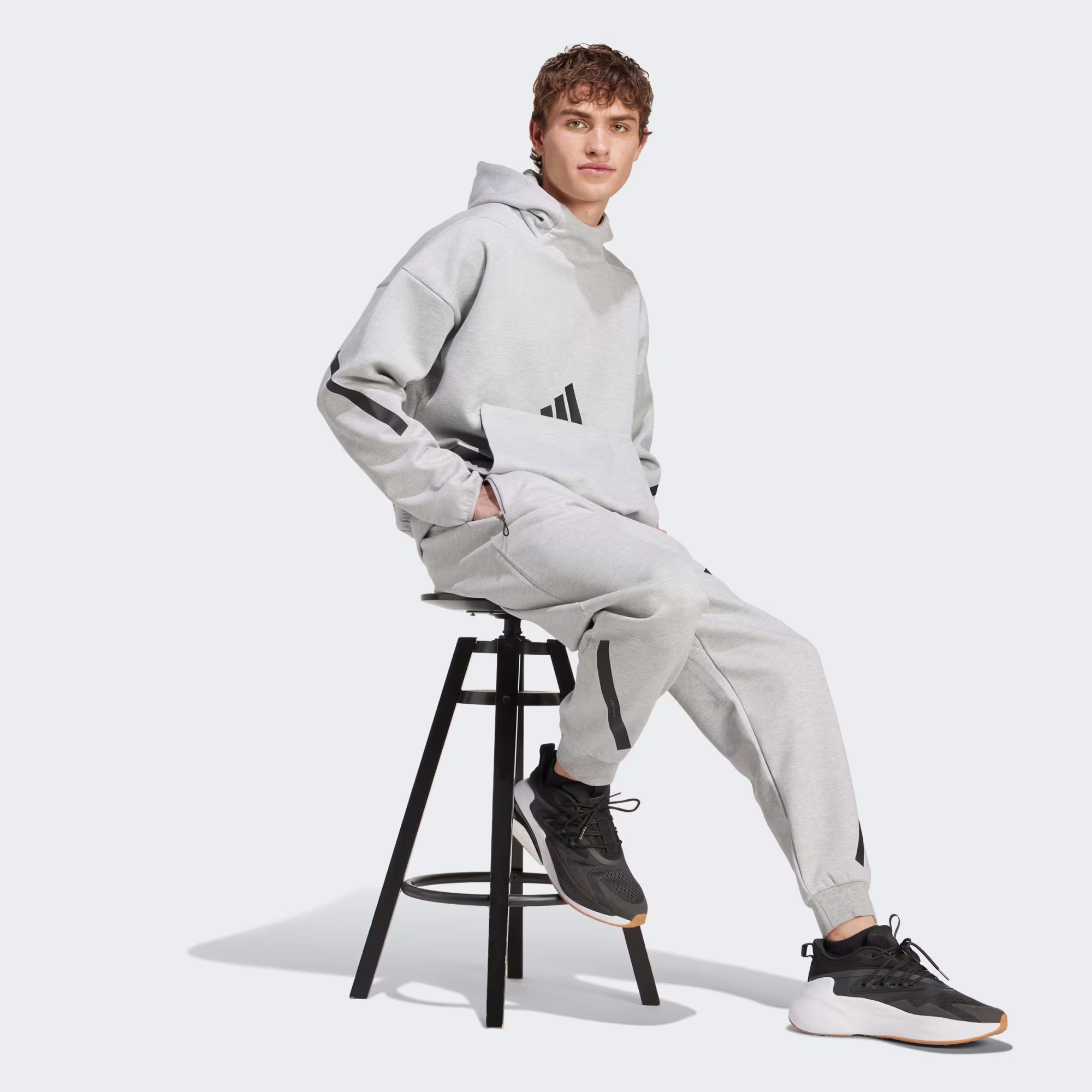 Adidas მამაკაცის ჯემპრი M Z.N.E. HD