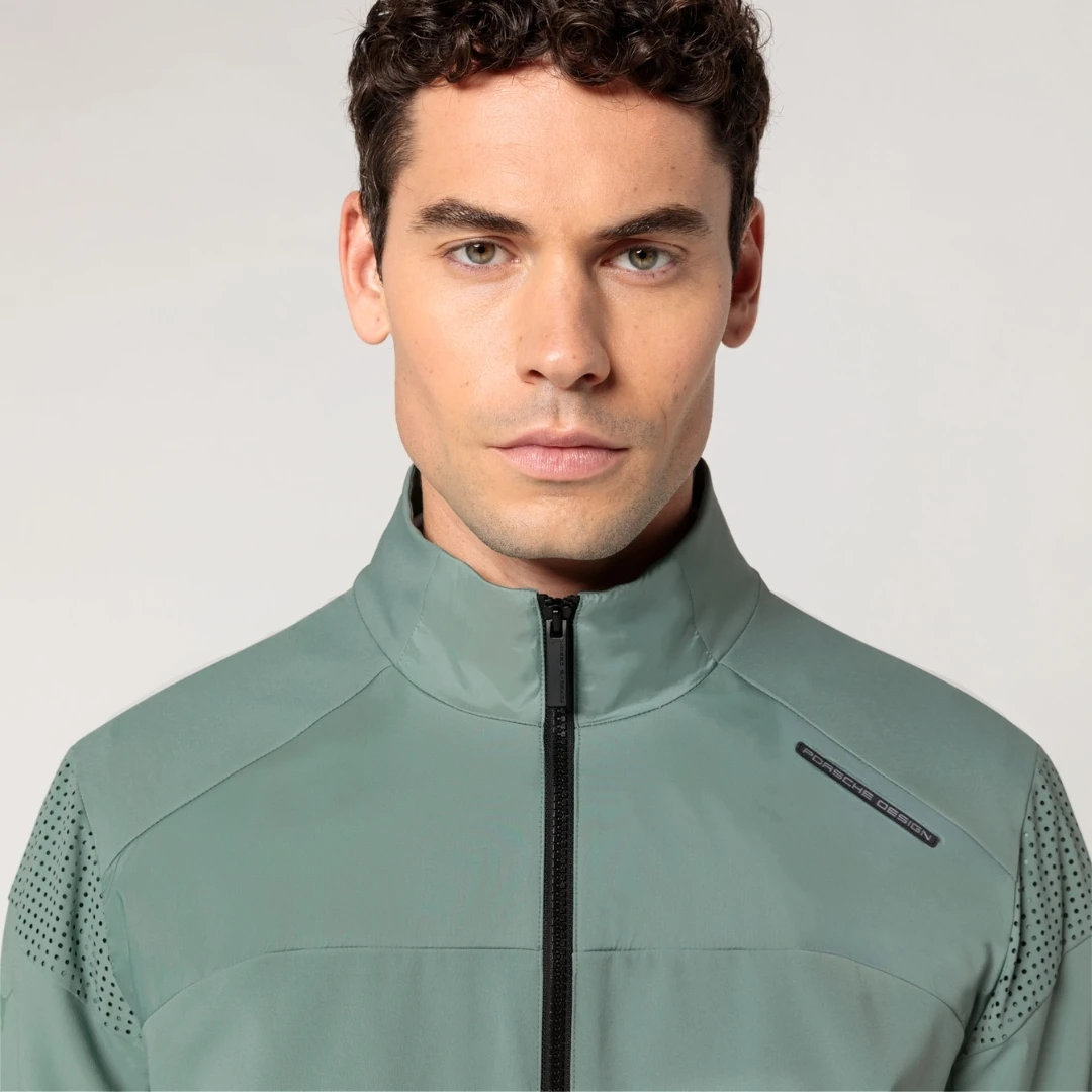 Puma ჯემპრი PD Woven Tech Jacket