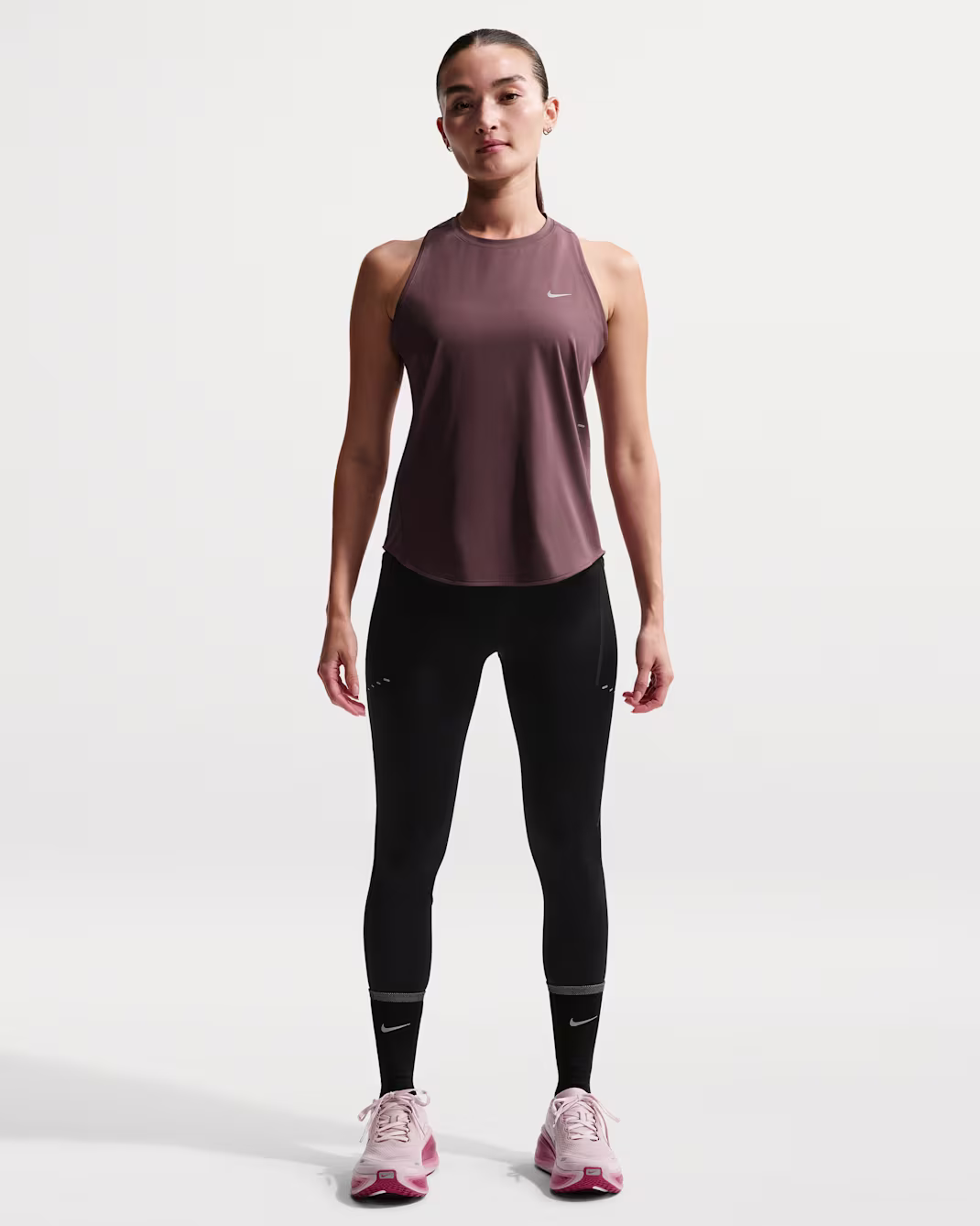 Nike ქალის მაისური W NK SWIFT DF TANK TOP