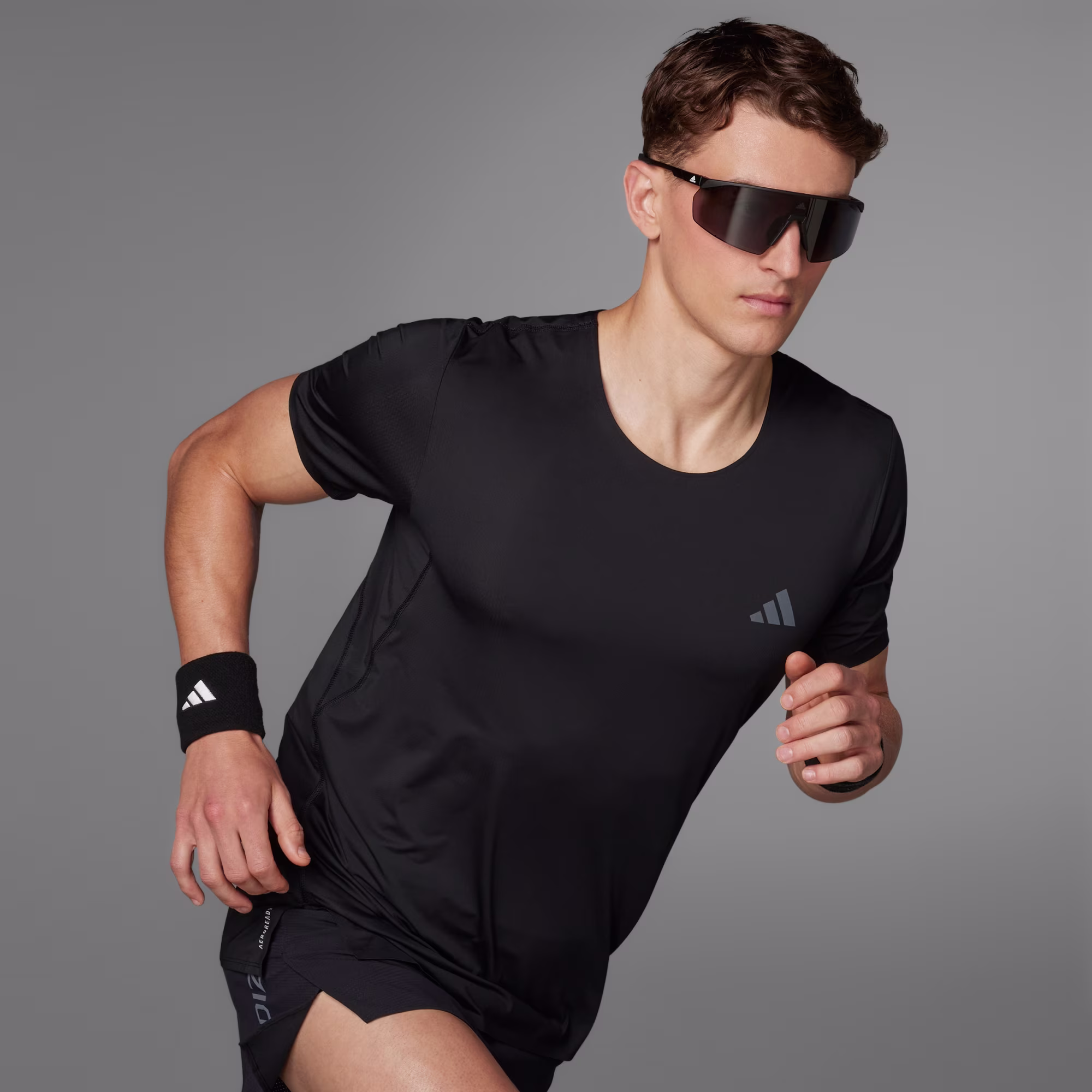 Adidas მამაკაცის მაისური ADIZERO TEE