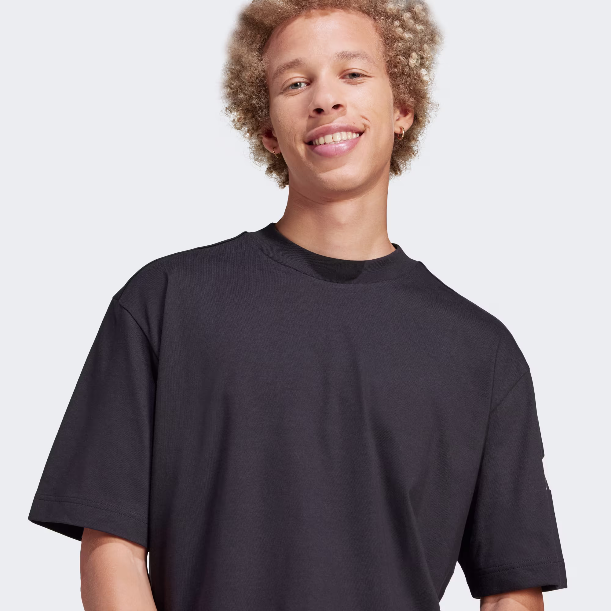 Adidas მამაკაცის მაისური M SJ T
