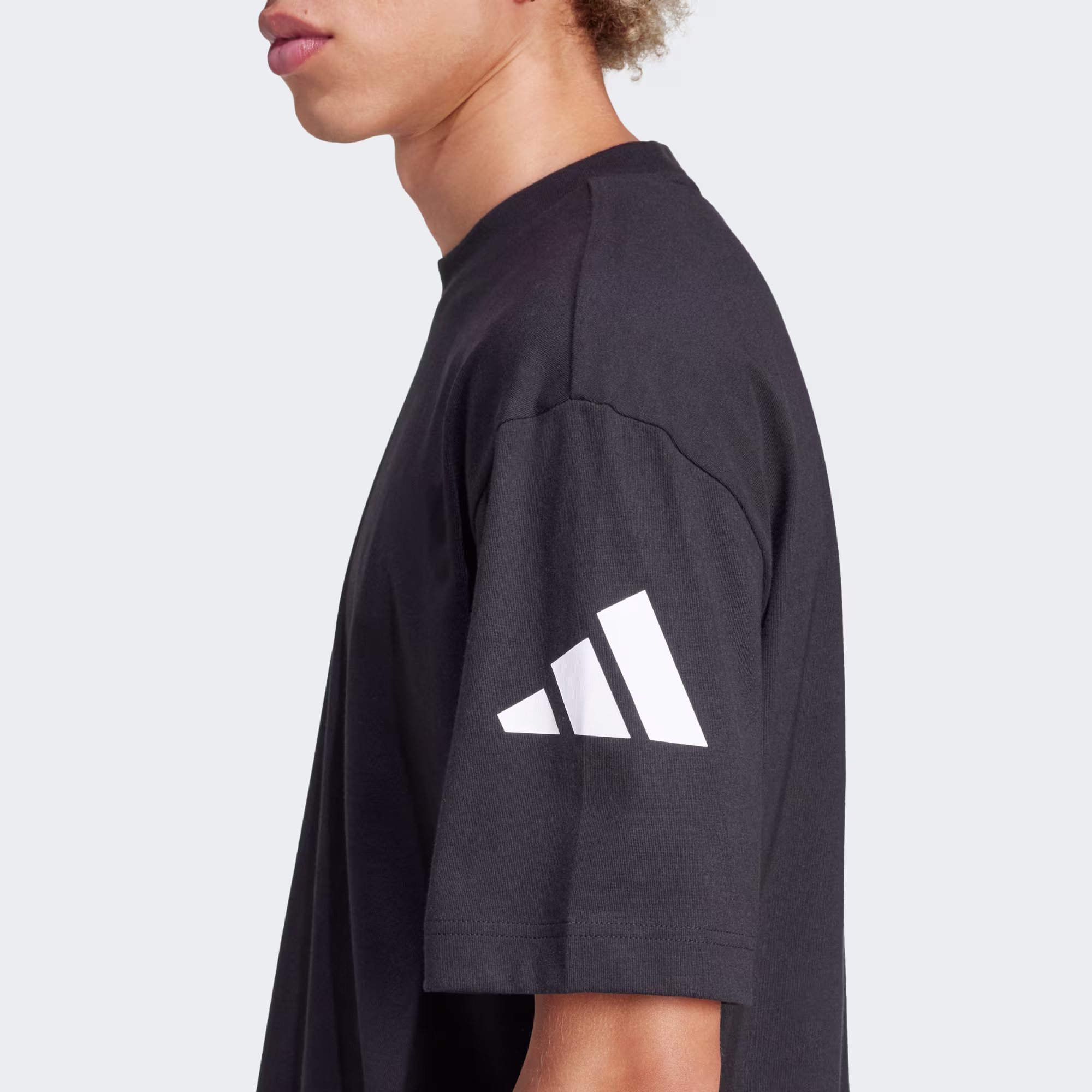 Adidas მამაკაცის მაისური M SJ T
