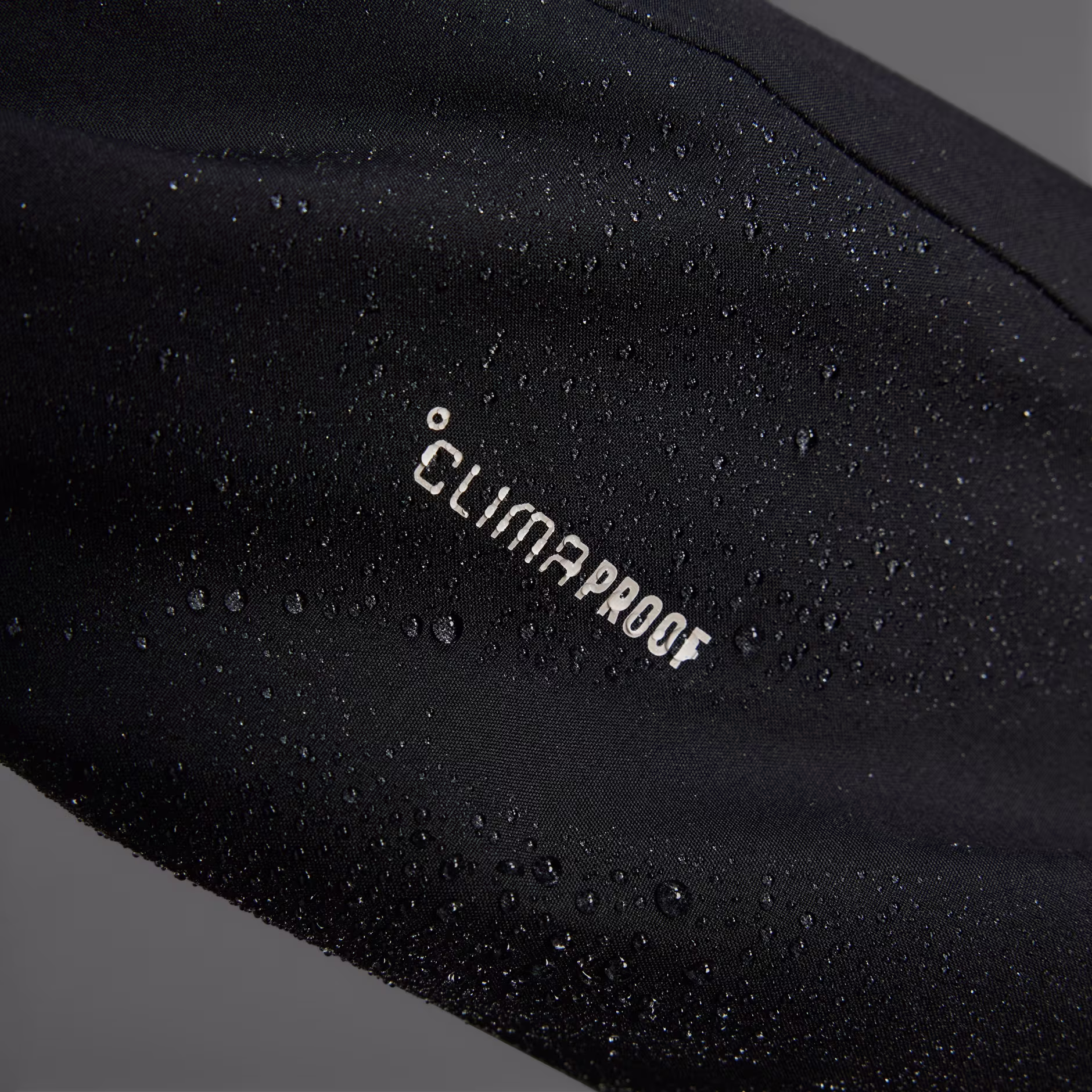 Adidas მამაკაცის ქურთუკი MT ESS 2L R JKT