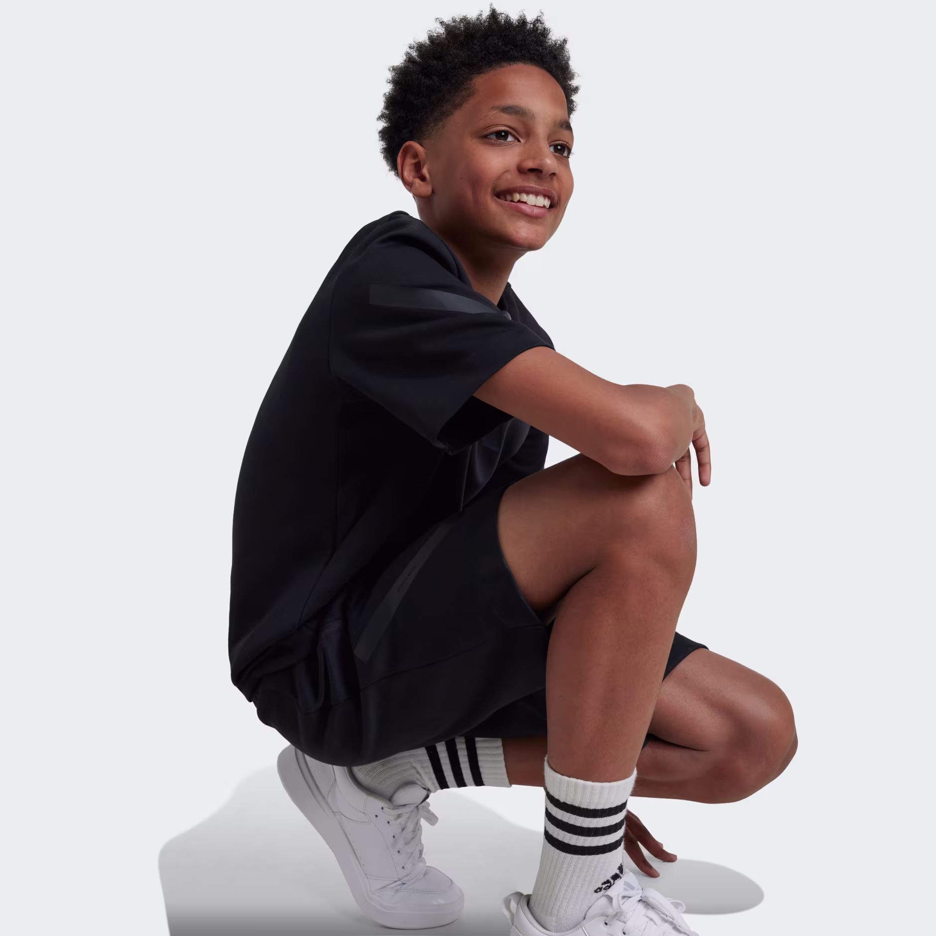 Adidas ბავშვის შორტი J ZNE SHORTS