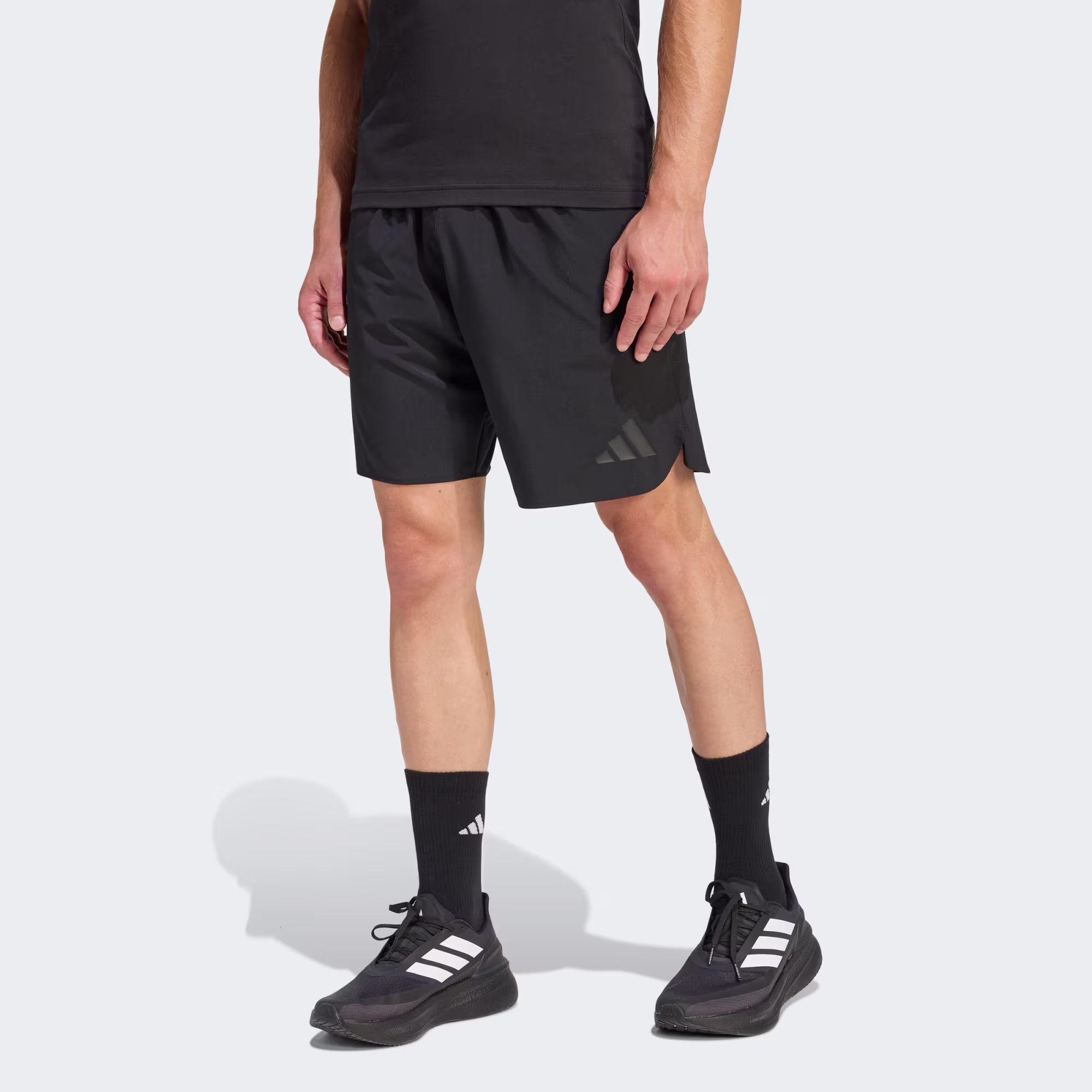 Adidas მამაკაცის შორტი TT SHORTS