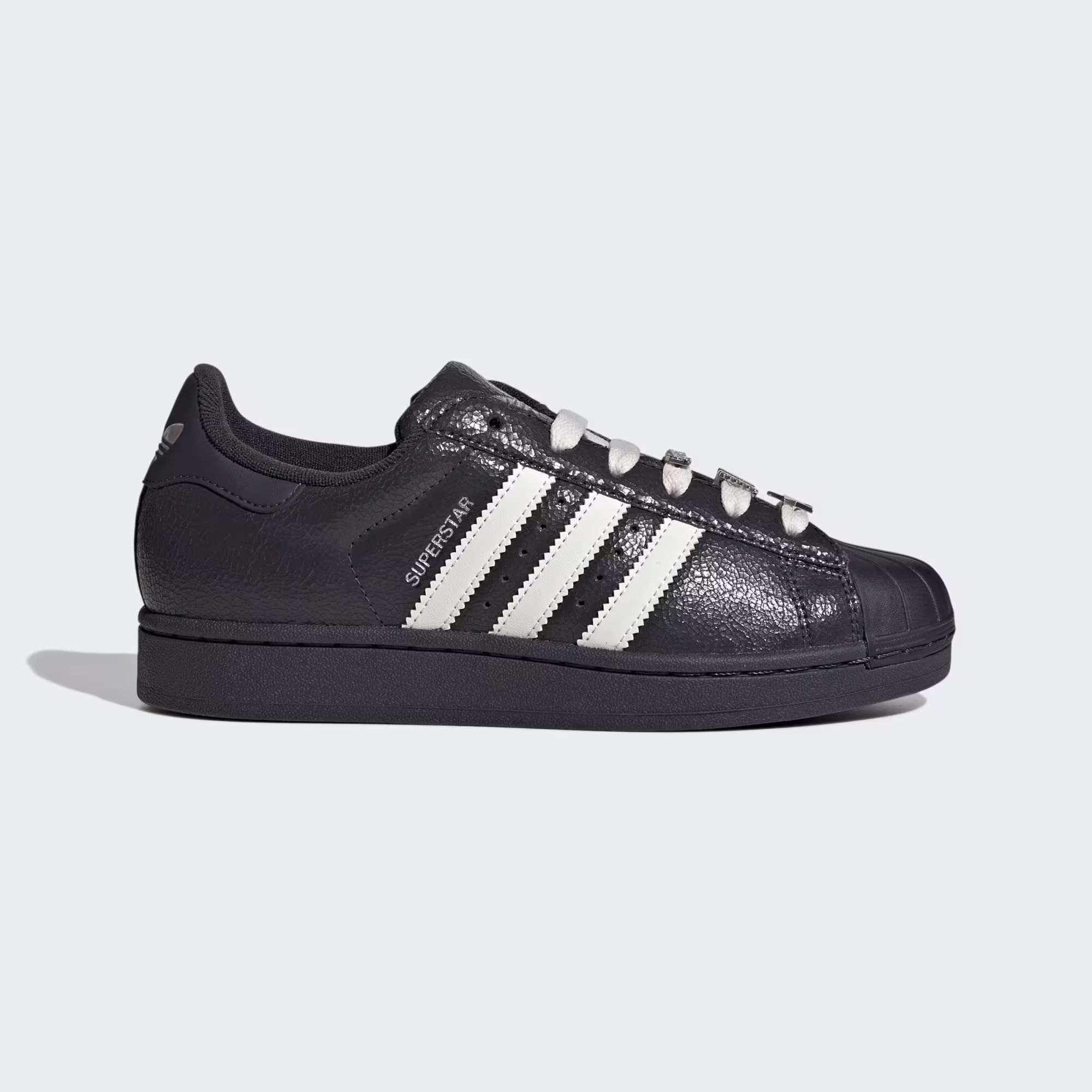Adidas ქალის სპორტული ფეხსაცმელი SUPERSTAR II W