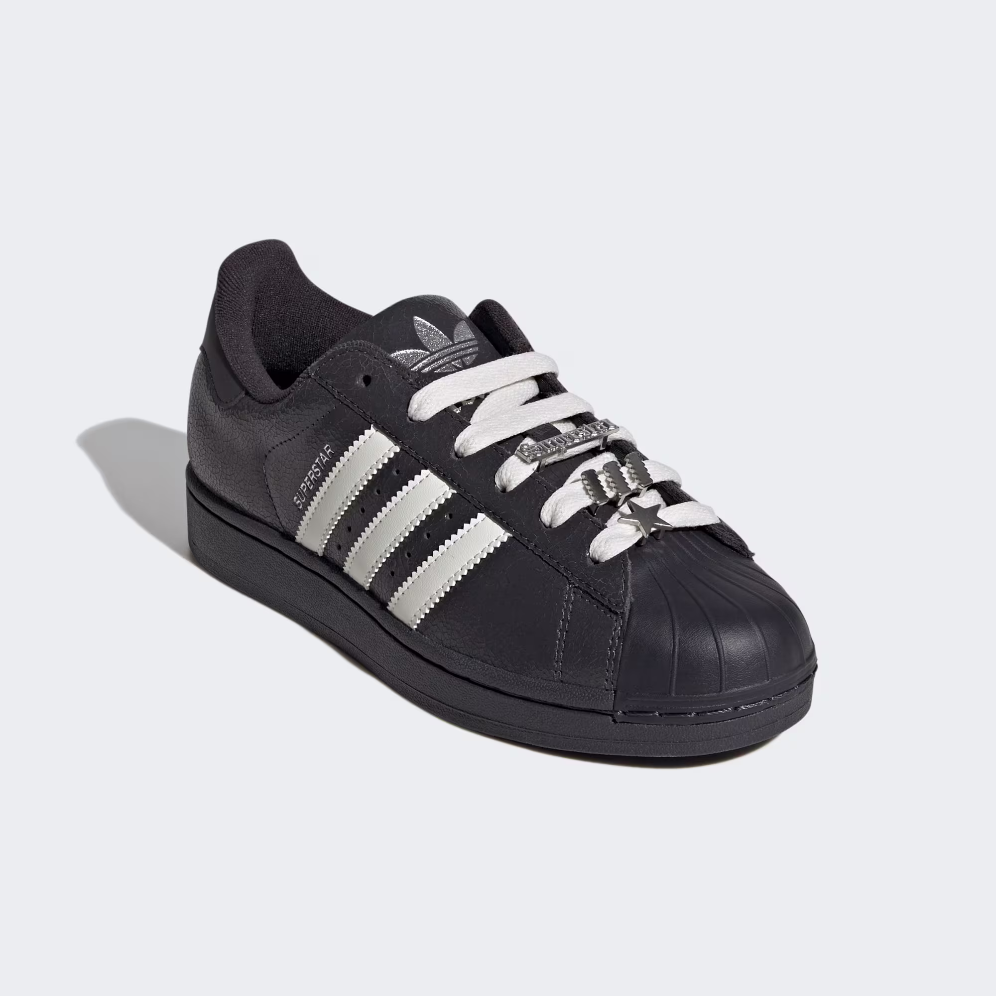 Adidas ქალის სპორტული ფეხსაცმელი SUPERSTAR II W