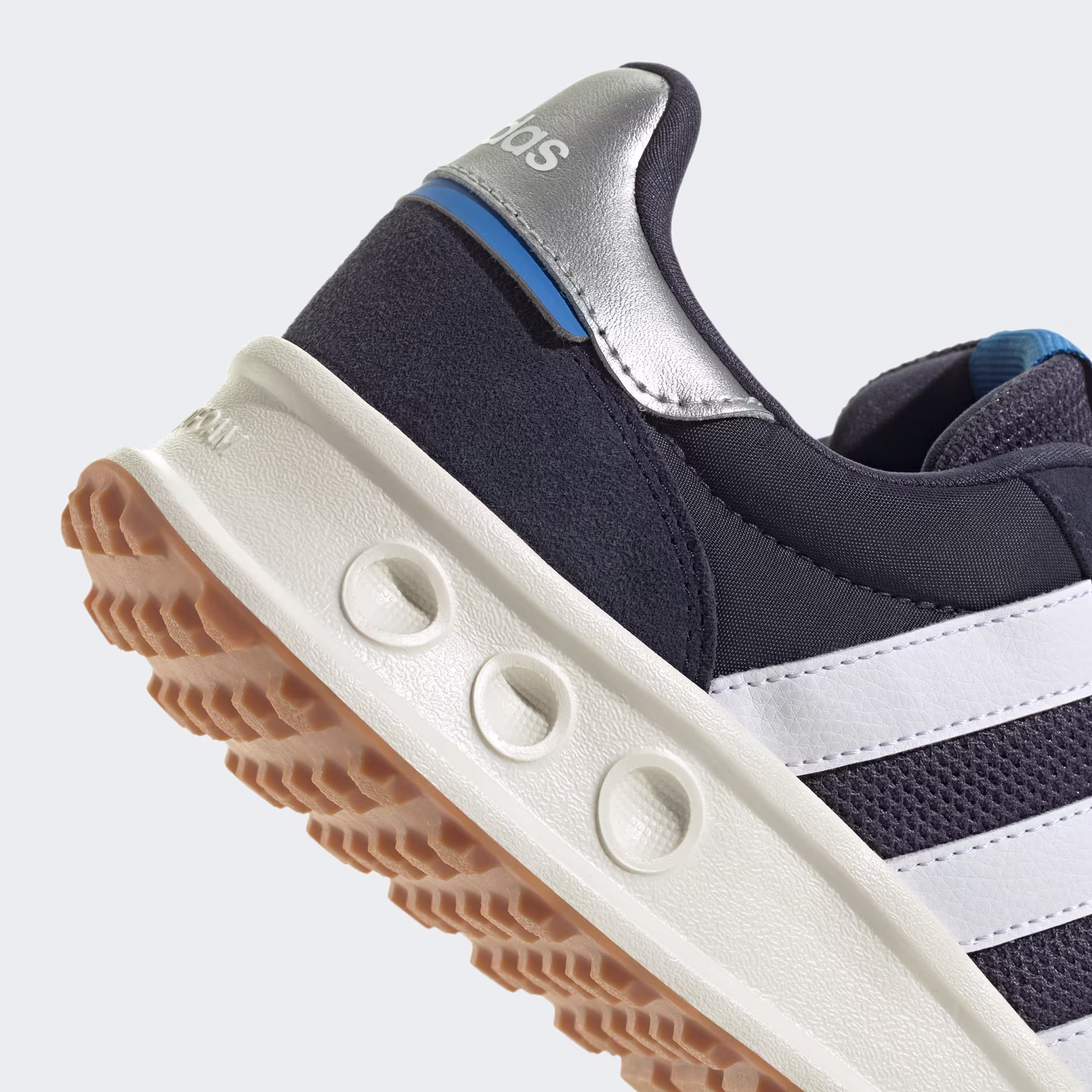 Adidas მამაკაცის სპორტული ფეხსაცმელი RUN 84