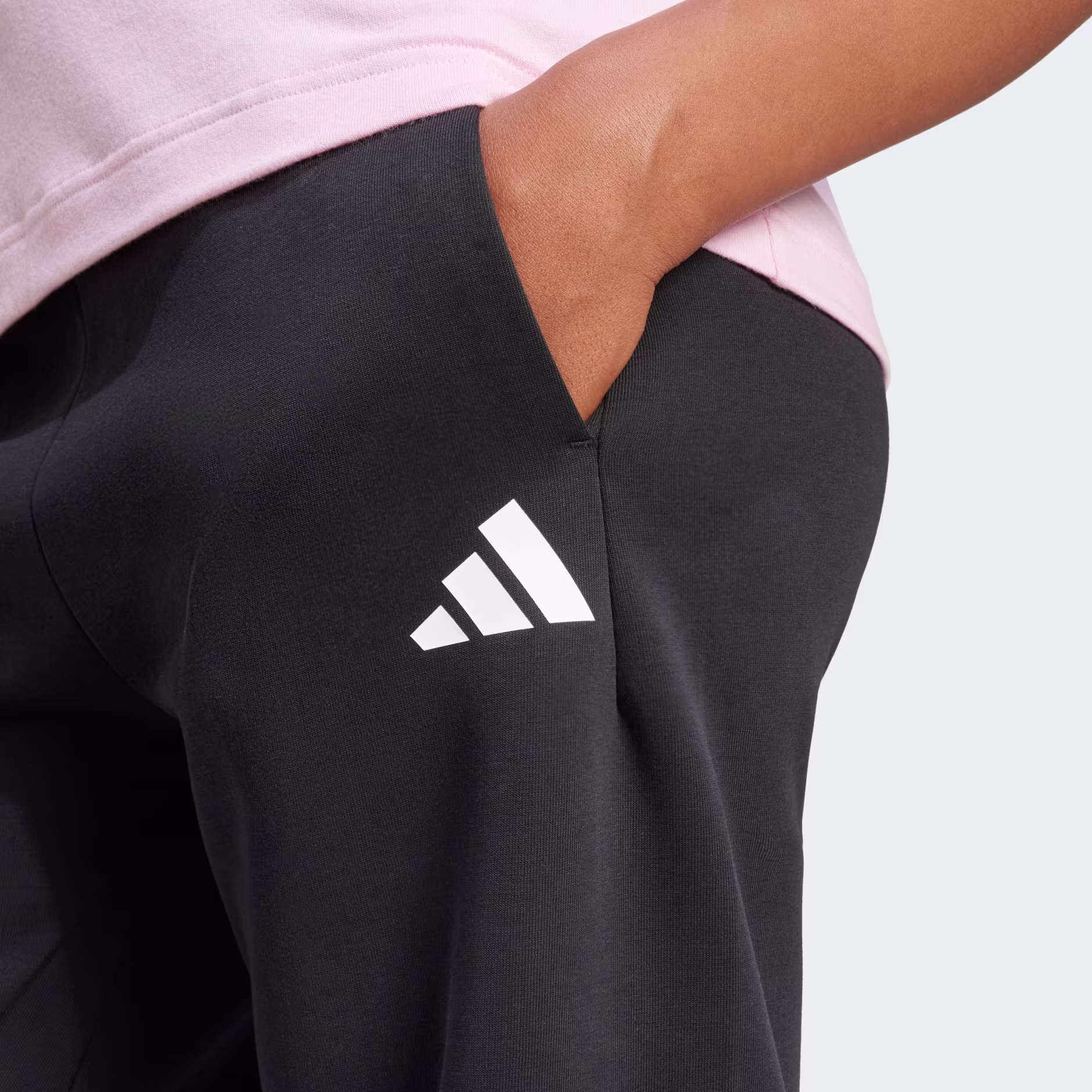 Adidas ქალის შარვალი W FI 3S REG PT