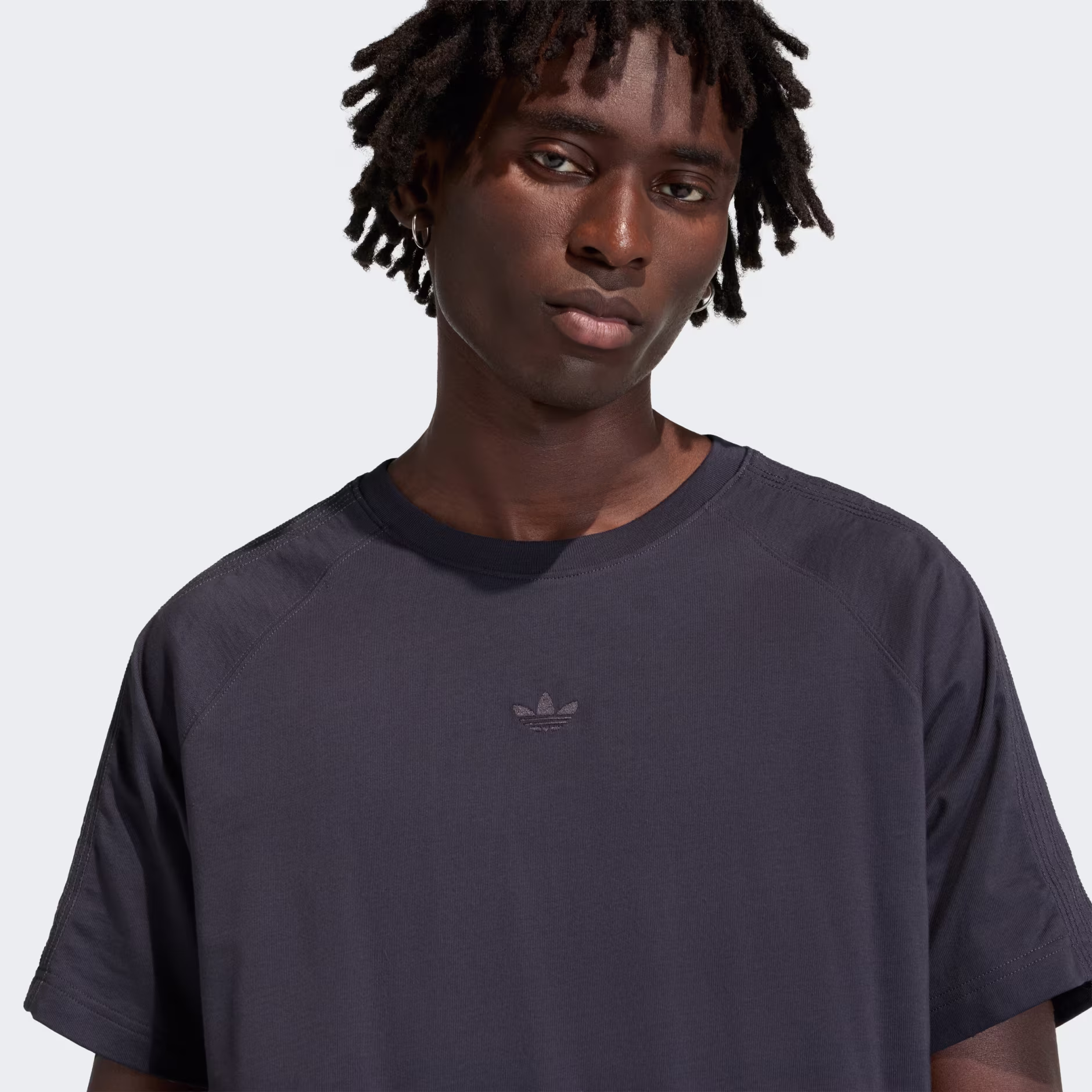 Adidas მამაკაცის მაისური P ESS TEE