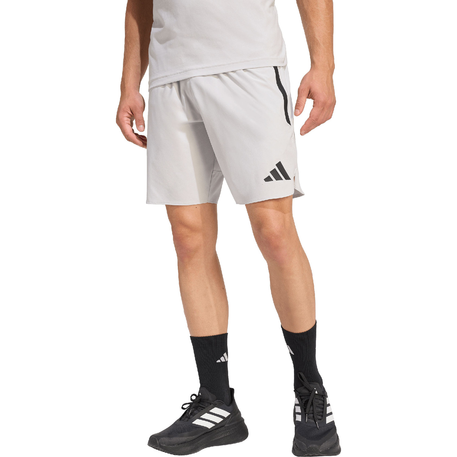 Adidas მამაკაცის შორტი TT SHORTS