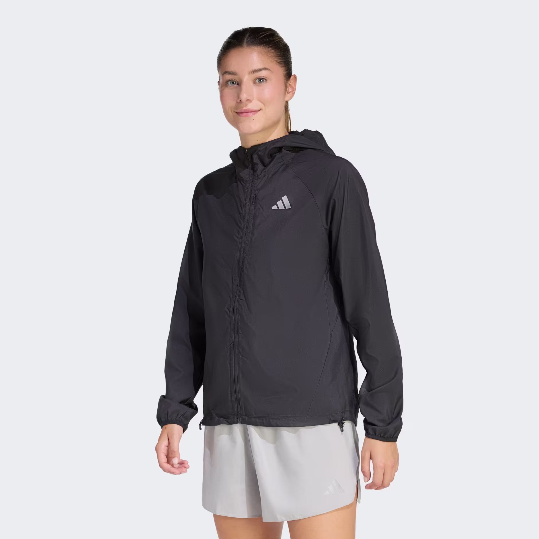 Adidas ქალის  ქურთუკი Run Ess JKT W
