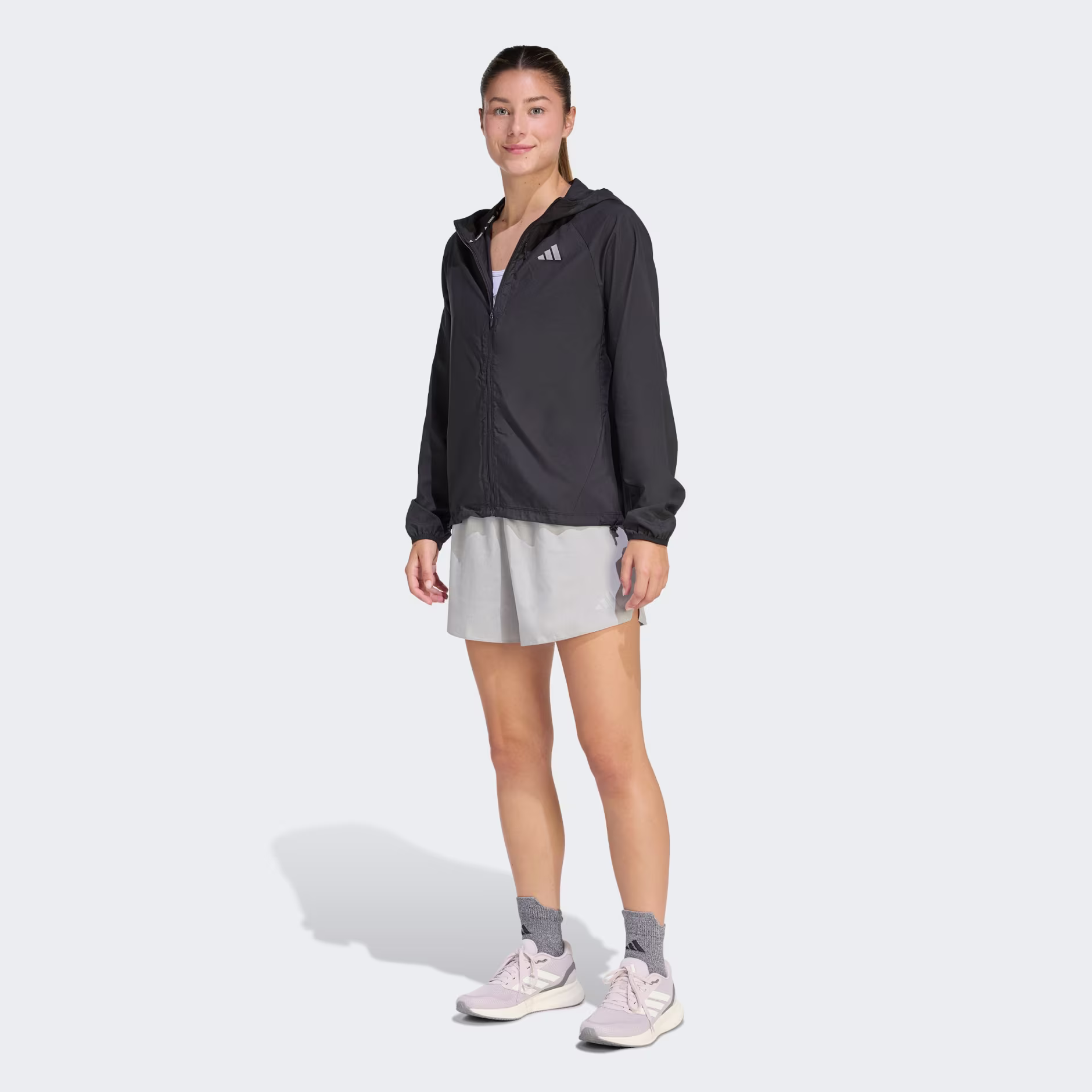 Adidas ქალის  ქურთუკი Run Ess JKT W