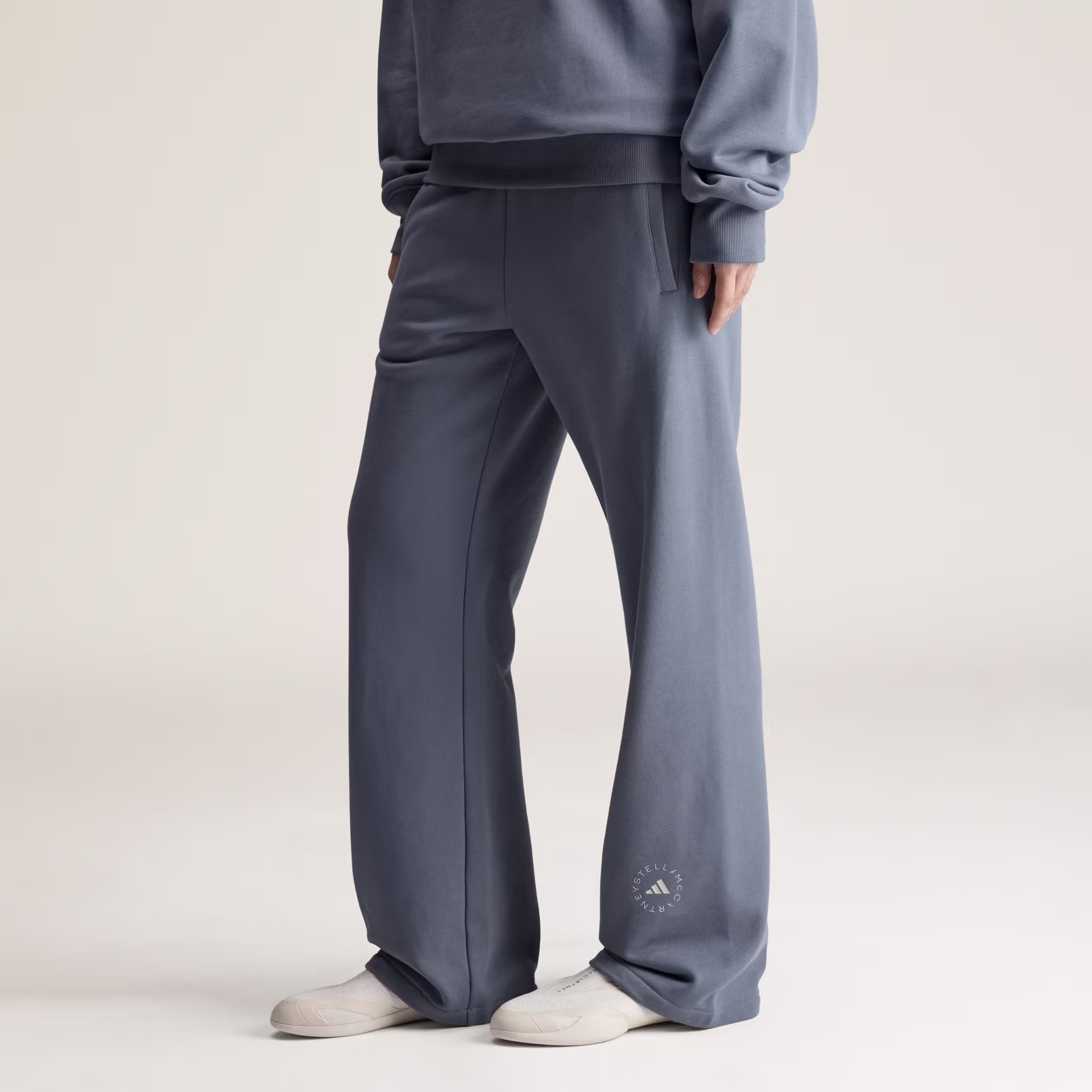 Adidas ქალის შარვალი aSMC STRAIGHT P