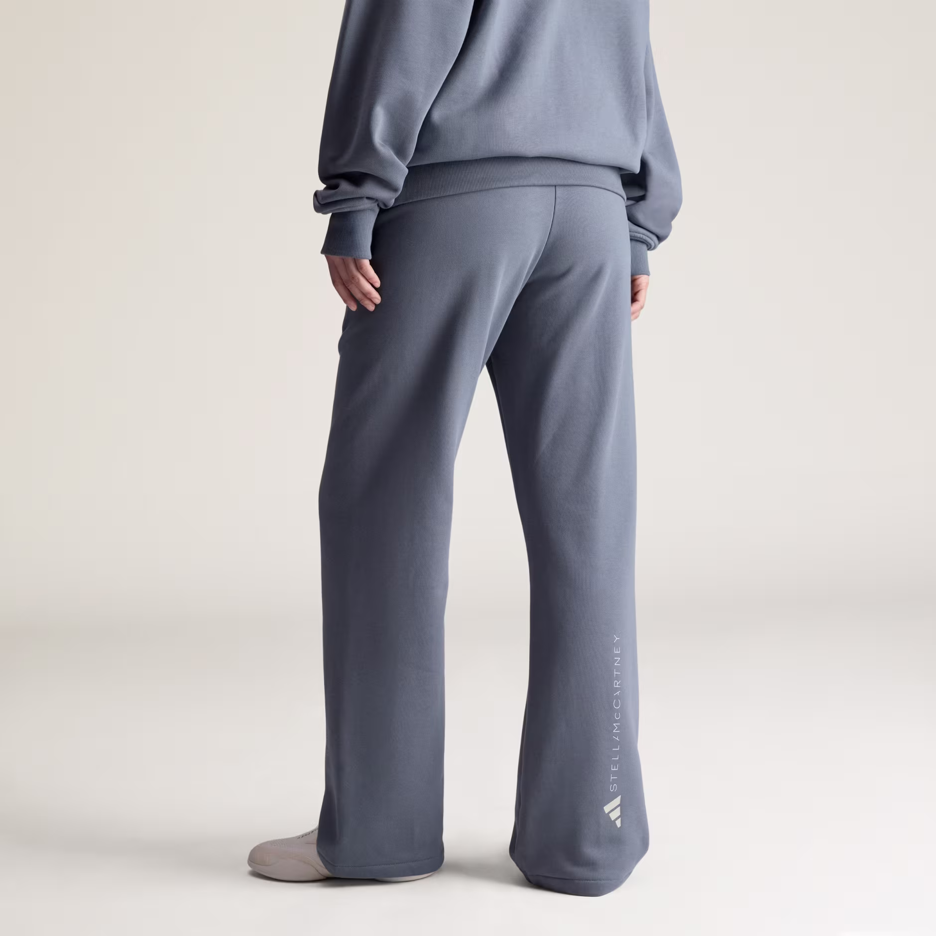 Adidas ქალის შარვალი aSMC STRAIGHT P