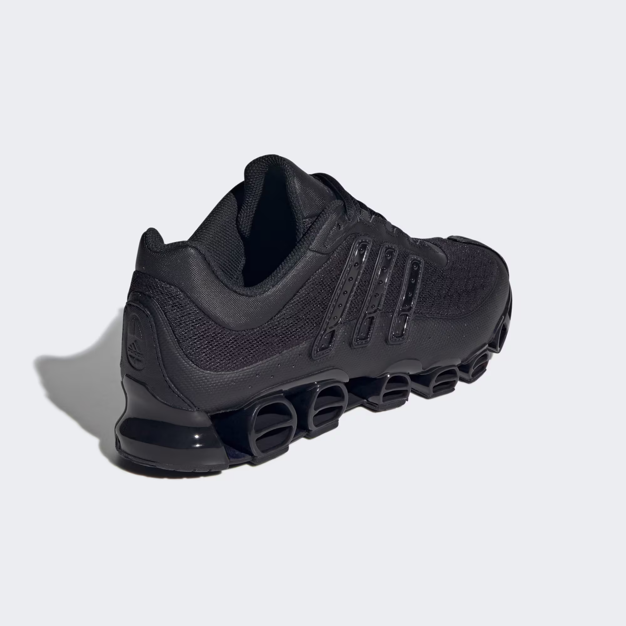 Adidas მამაკაცის სპორტული ფეხსაცმელი MEGARIDE