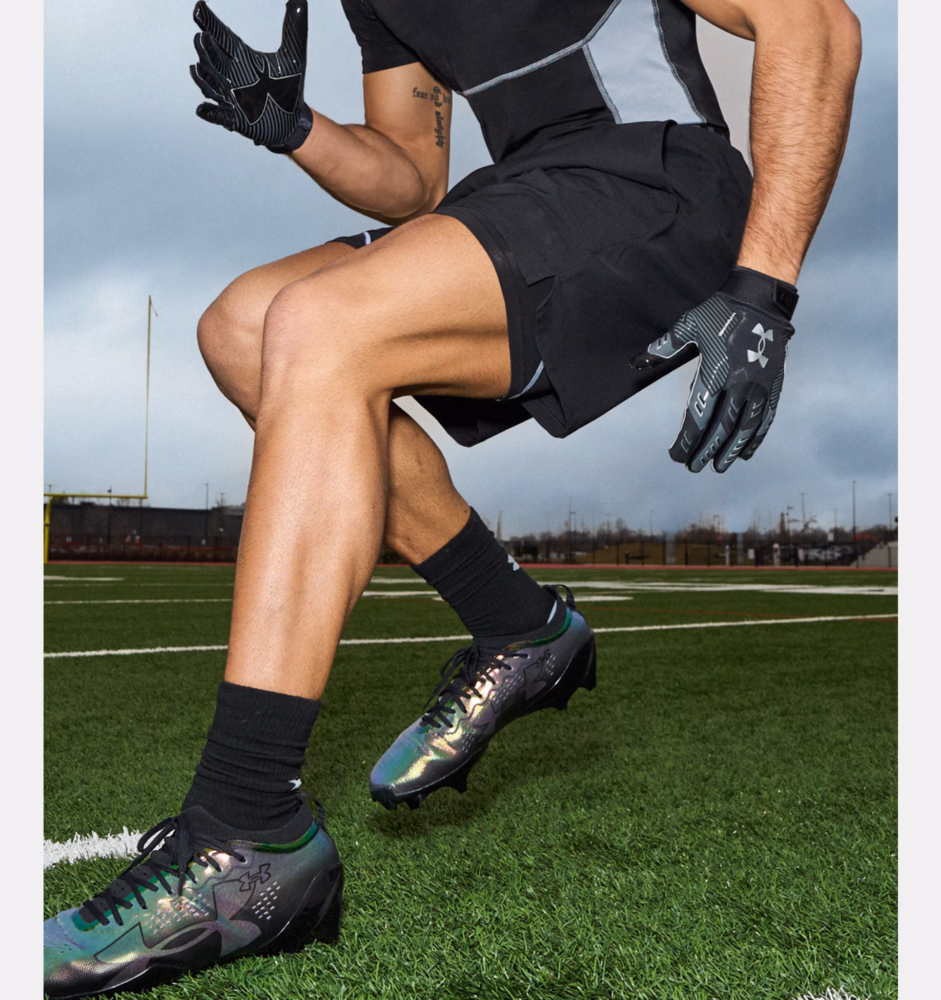 Under Armour მამაკაცის შორტი