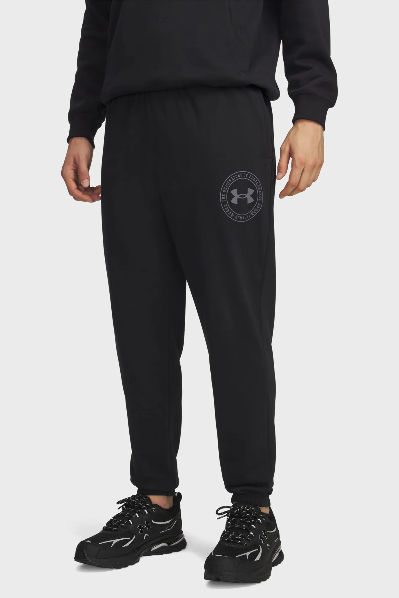 Under Armour მამაკაცის სპორტული შარვალი