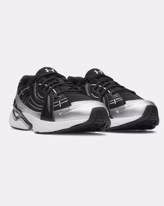 Under Armour მამაკაცის სპორტული ფეხსაცმელი