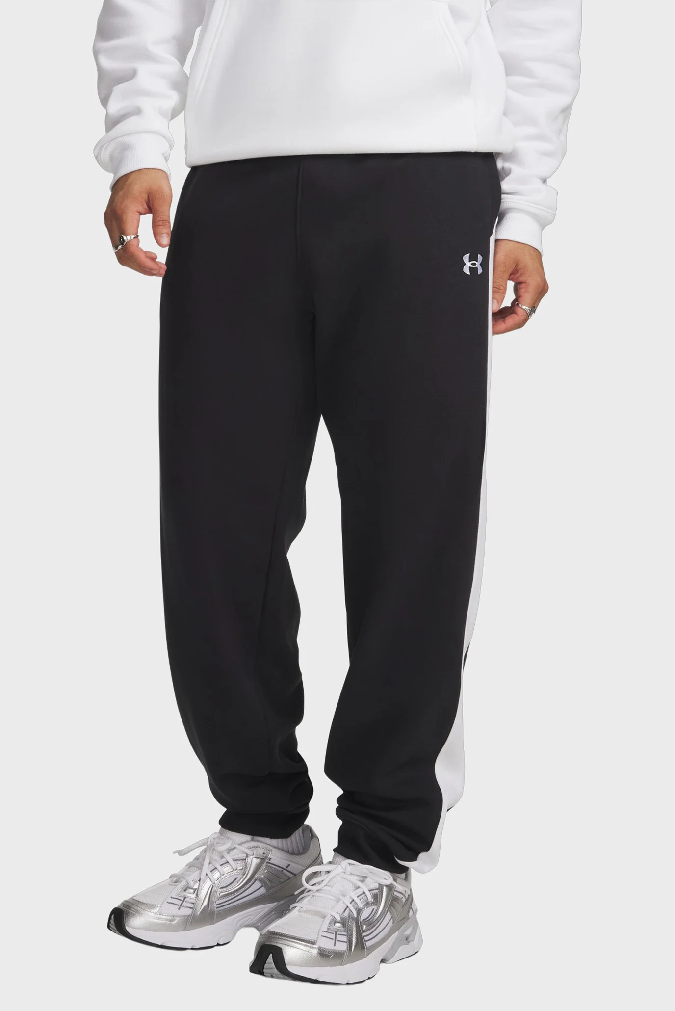 Under Armour მამაკაცის სპორტული შარვალი