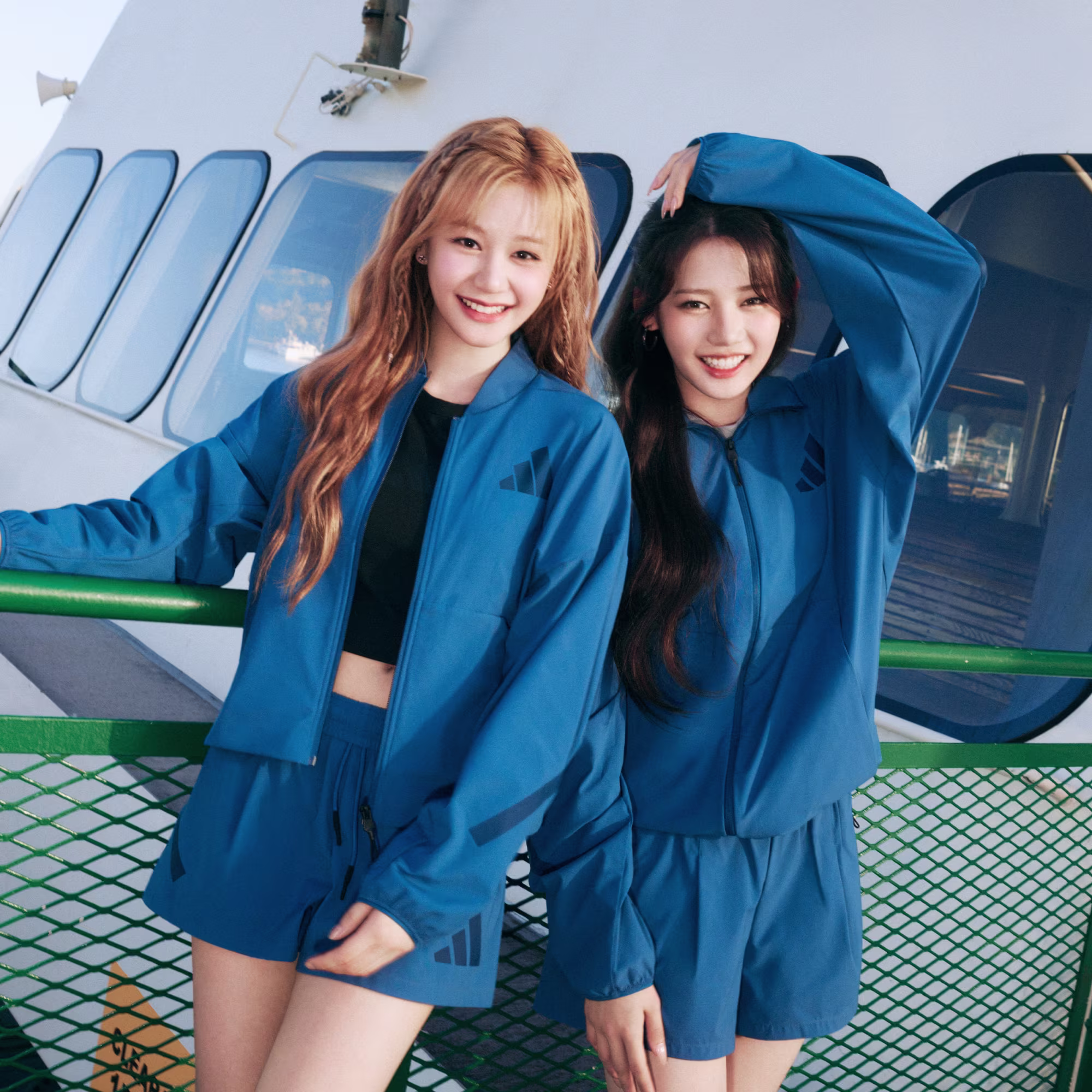 Adidas ქალის  ქურთუკი W Z.N.E. WV BOM