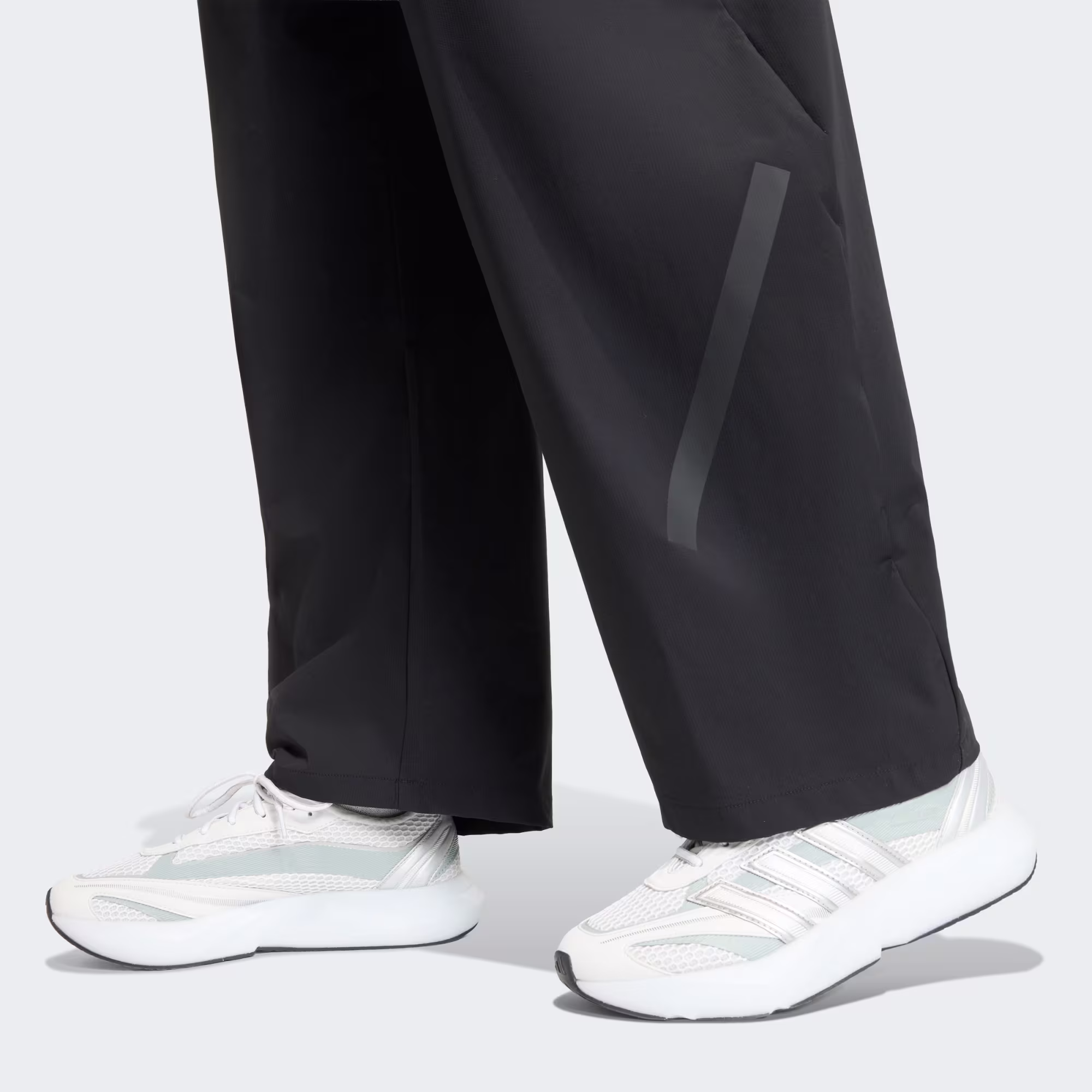 Adidas ქალის შარვალი W Z.N.E. WV PT