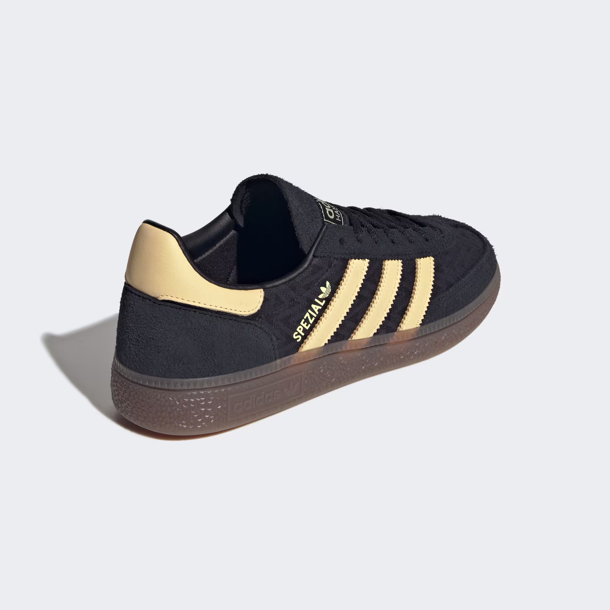 Adidas ქალის სპორტული ფეხსაცმელი