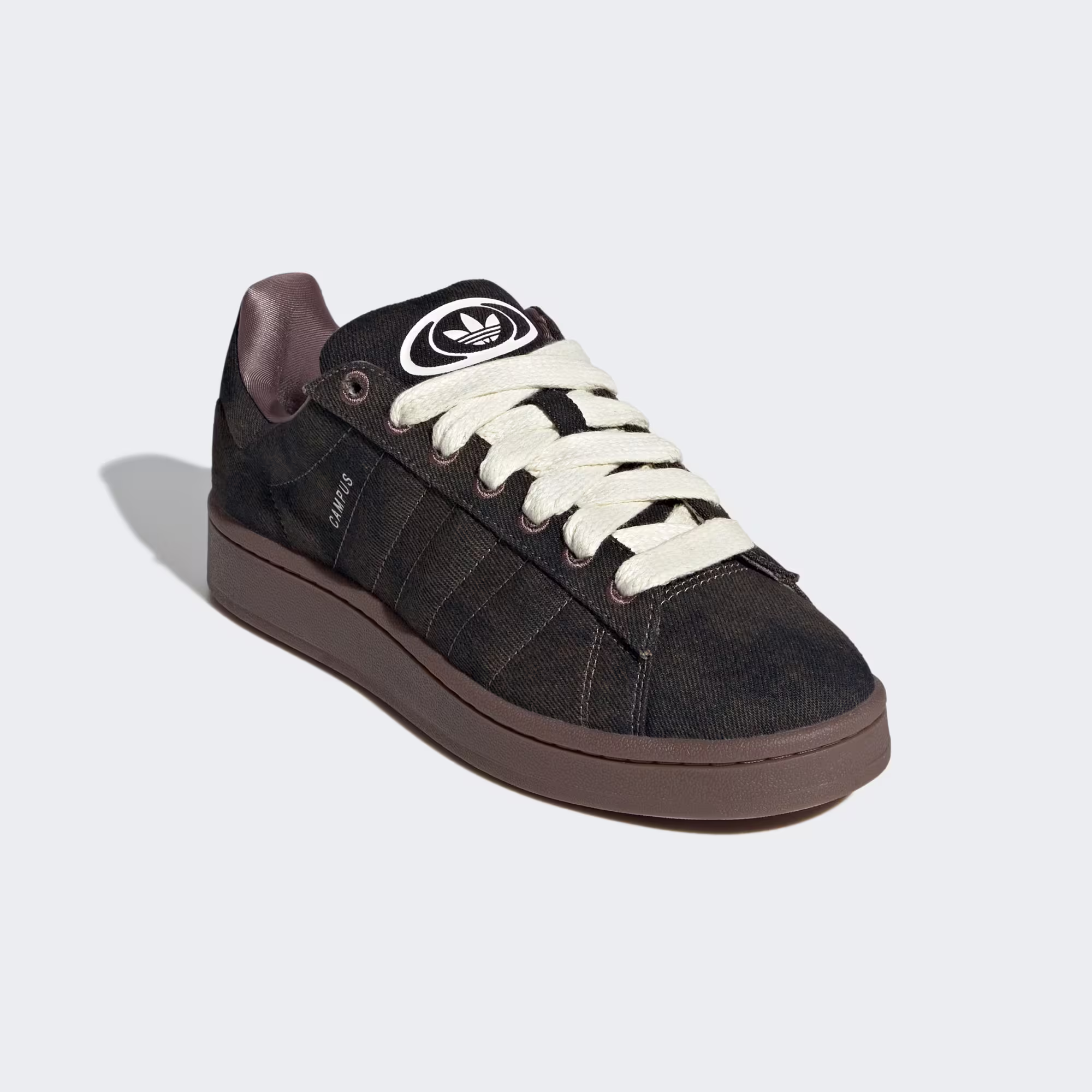 Adidas ქალის სპორტული ფეხსაცმელი