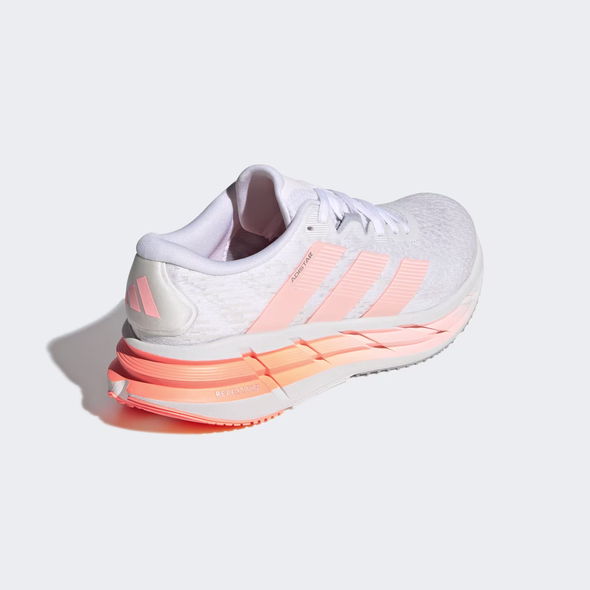 Adidas ქალის სპორტული ფეხსაცმელი