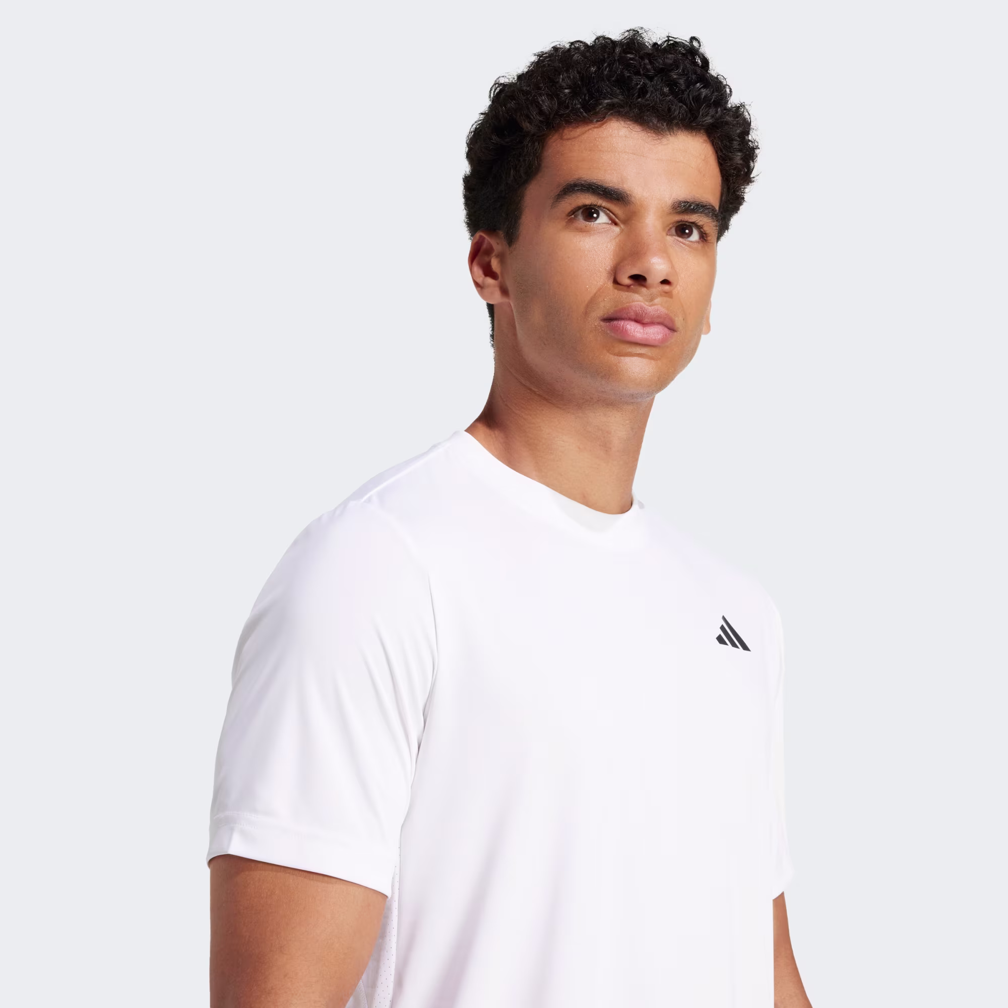 Adidas მამაკაცის მაისური