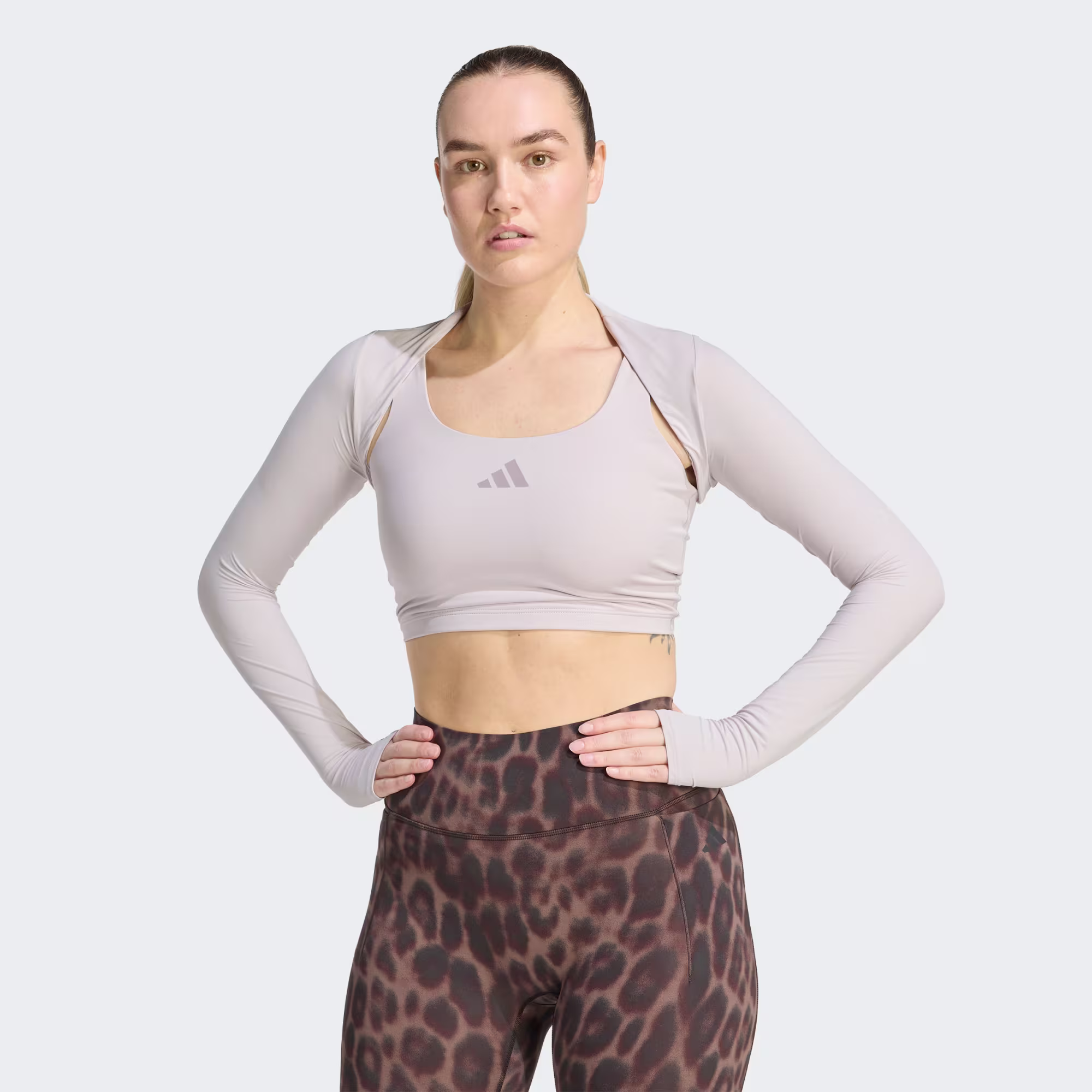 Adidas ქალის მაისური